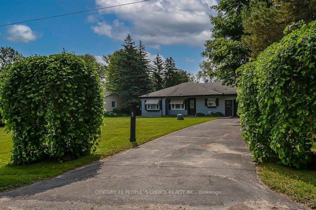 3 Lakeshore Boulevard, Smith-Ennismore-Lakefield, ON, K0L 1T0 - 2