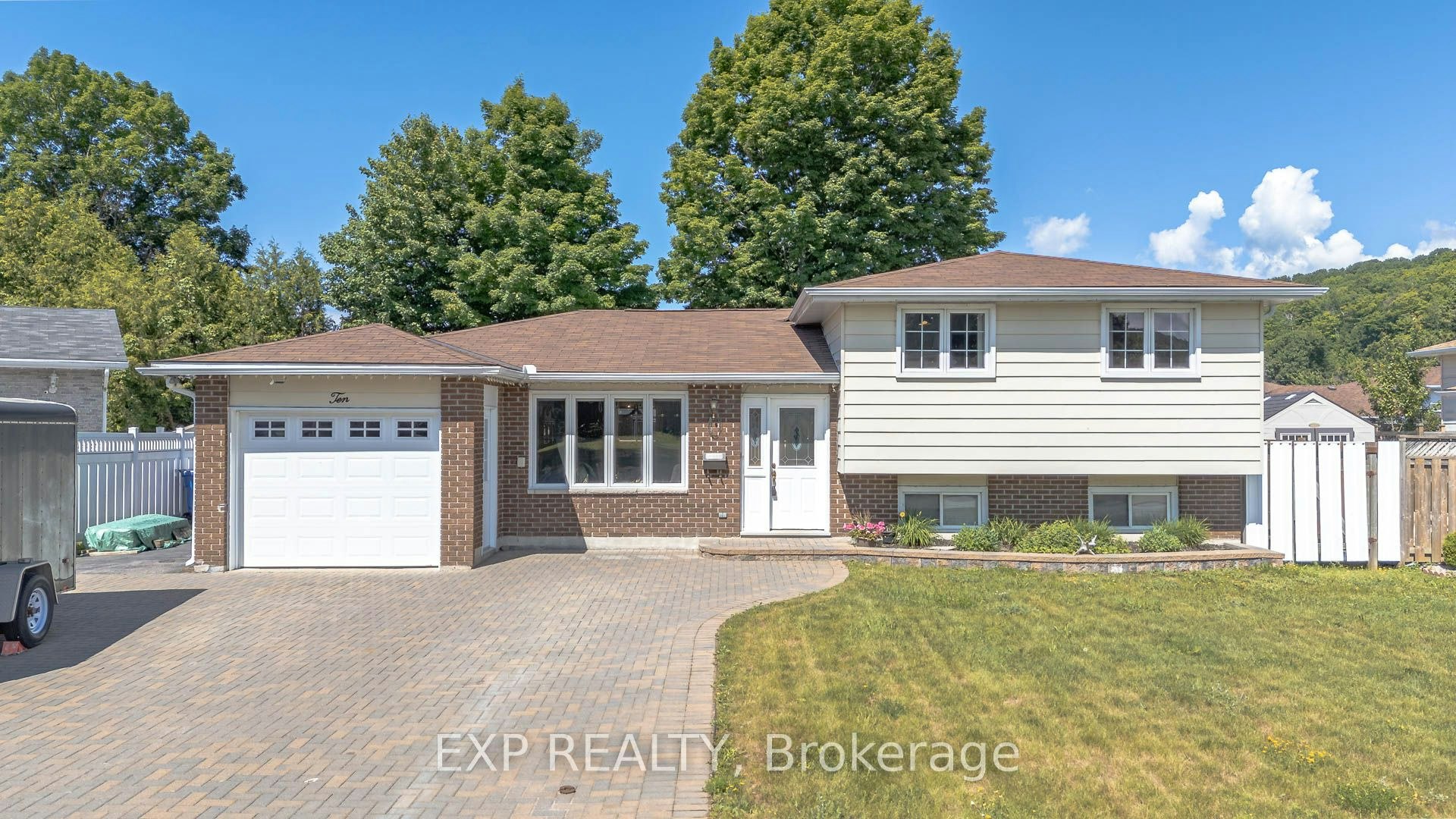 10 Kathryn Crescent, North Bay, ON, P1B 8P4