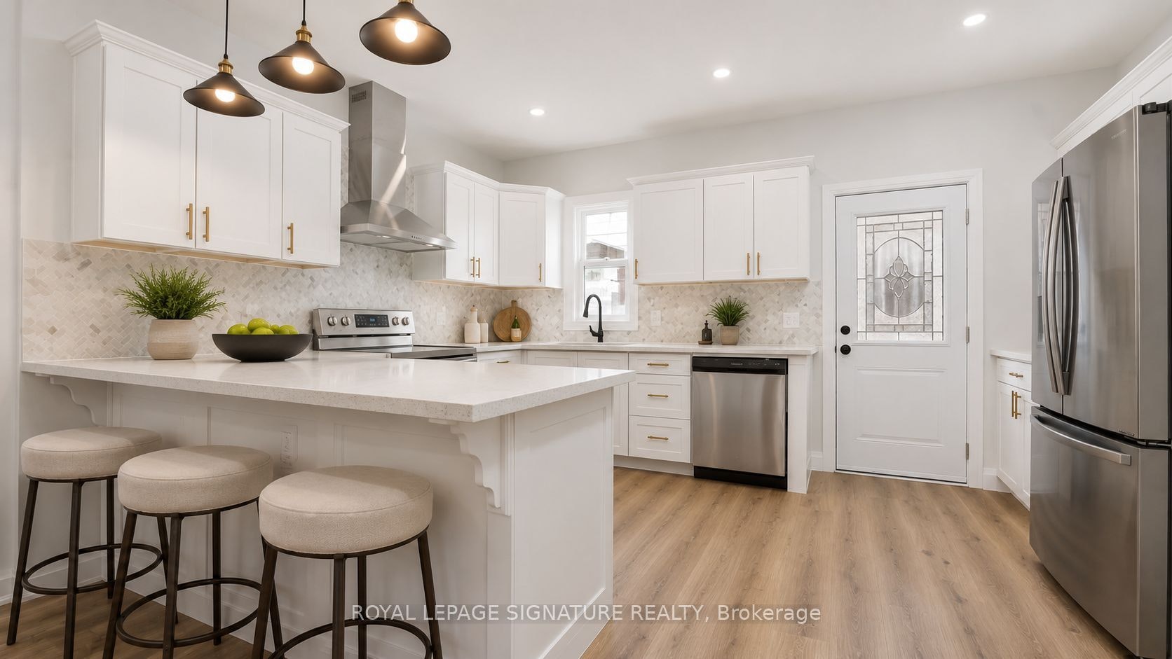 53 1/2 Kinrade Avenue, Hamilton, ON, L8L 6L5 - 3