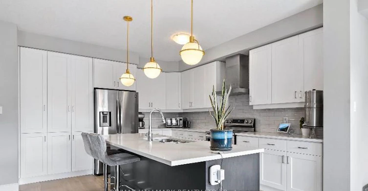 Upper Level (Main & 2nd)-851 Robert Ferrie Drive, Kitchener, ON, N2R 1P2 - 7