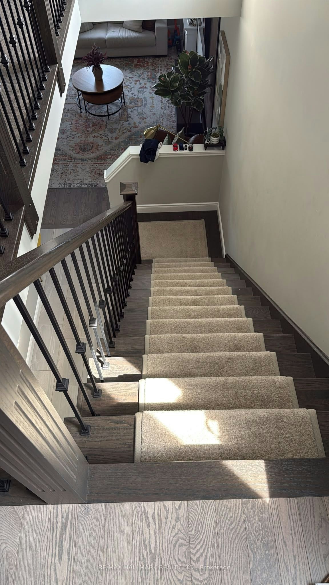 Upper Level (Main & 2nd)-851 Robert Ferrie Drive, Kitchener, ON, N2R 1P2 - 11