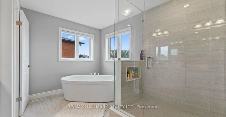 Upper Level (Main & 2nd)-851 Robert Ferrie Drive, Kitchener, ON, N2R 1P2 - 13