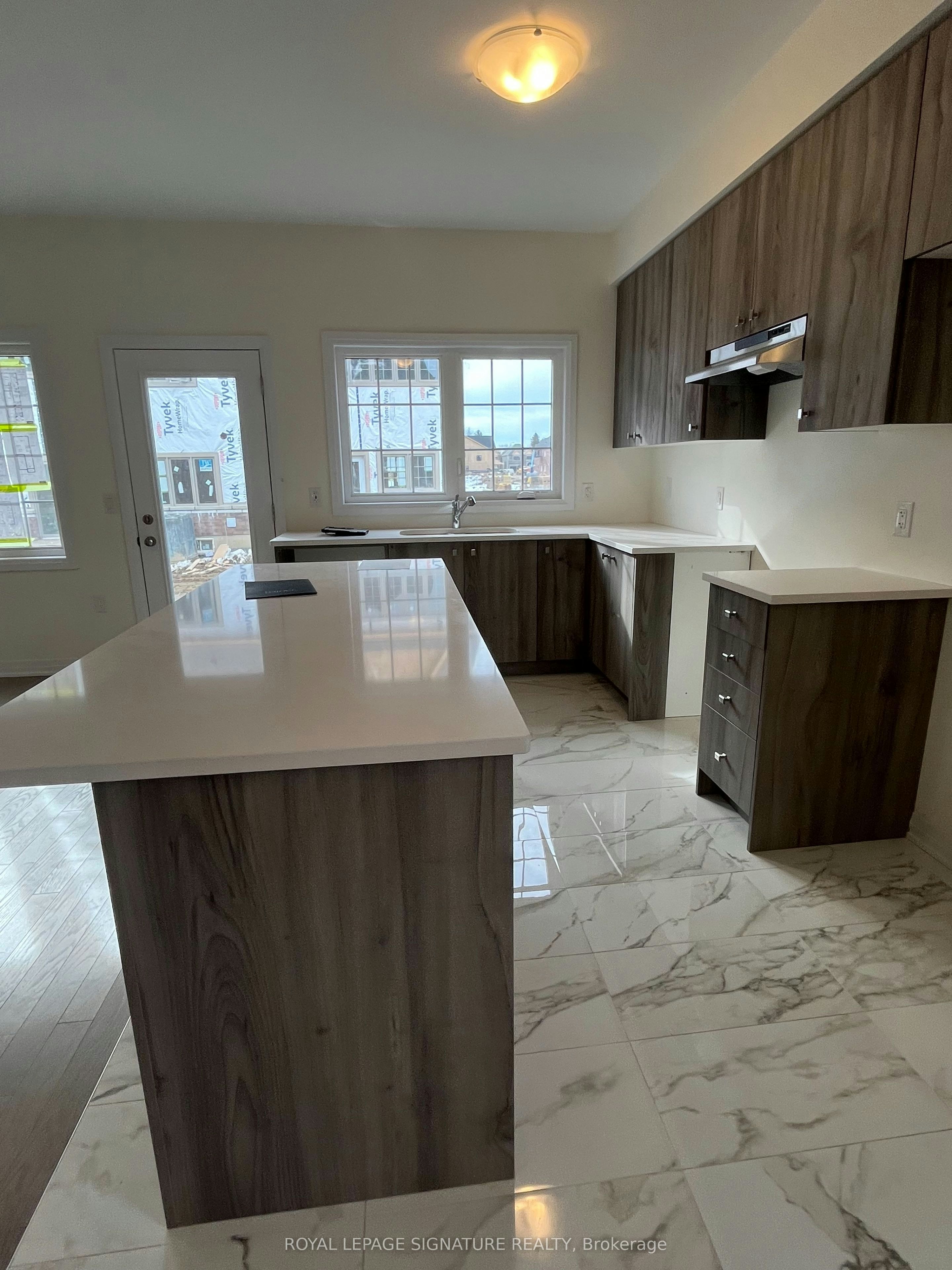 446 Adelaide Street, Wellington North, ON, N0G 1A0 - 33