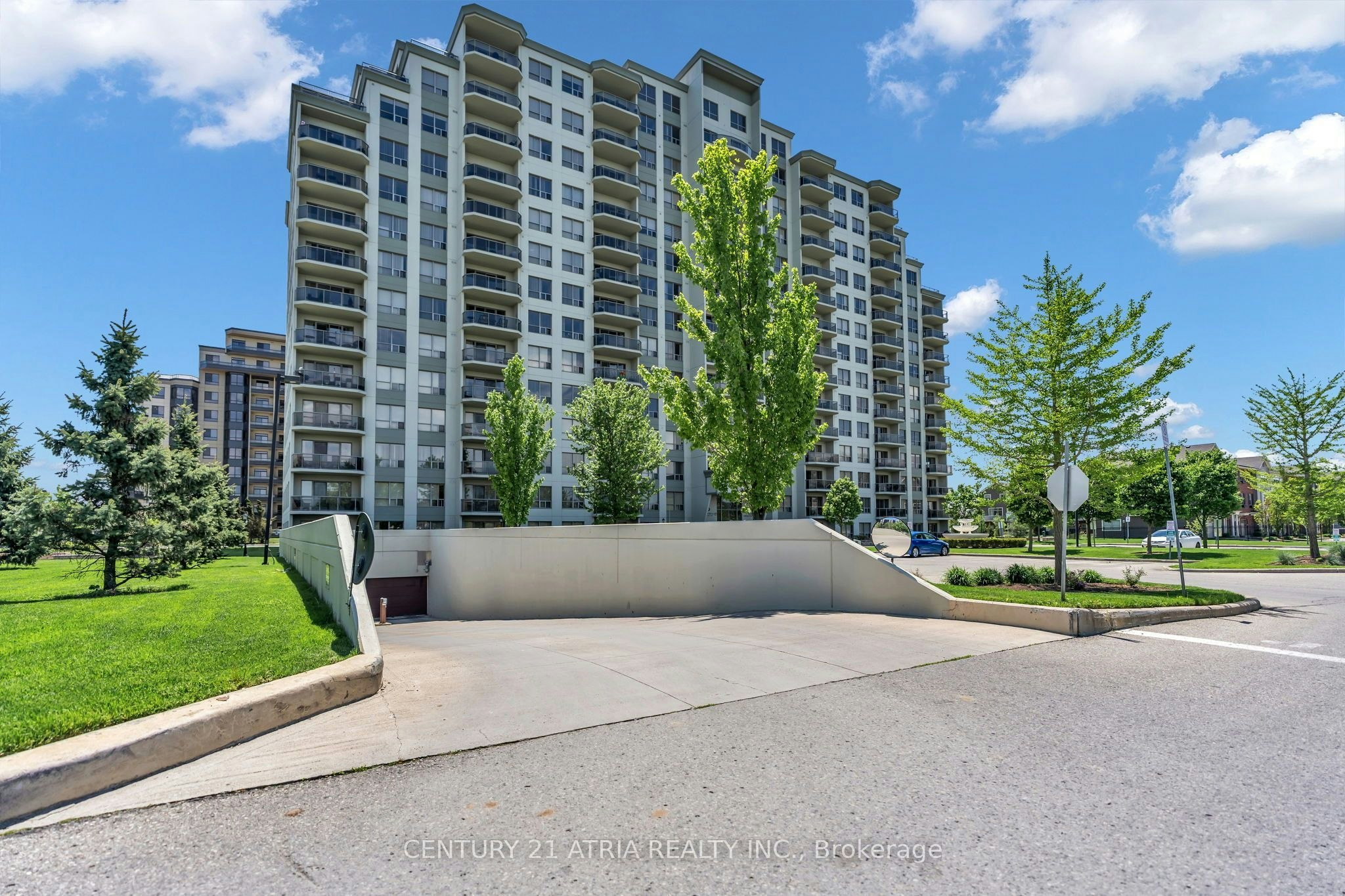 1014-1030 Coronation Drive, London, ON, N6G 0G5