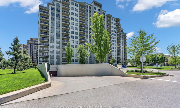 1014-1030 Coronation Drive