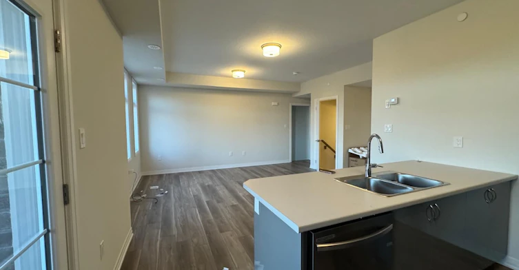 44-869 North Waterdown Drive, Hamilton, ON, L8B 1W4 - 6