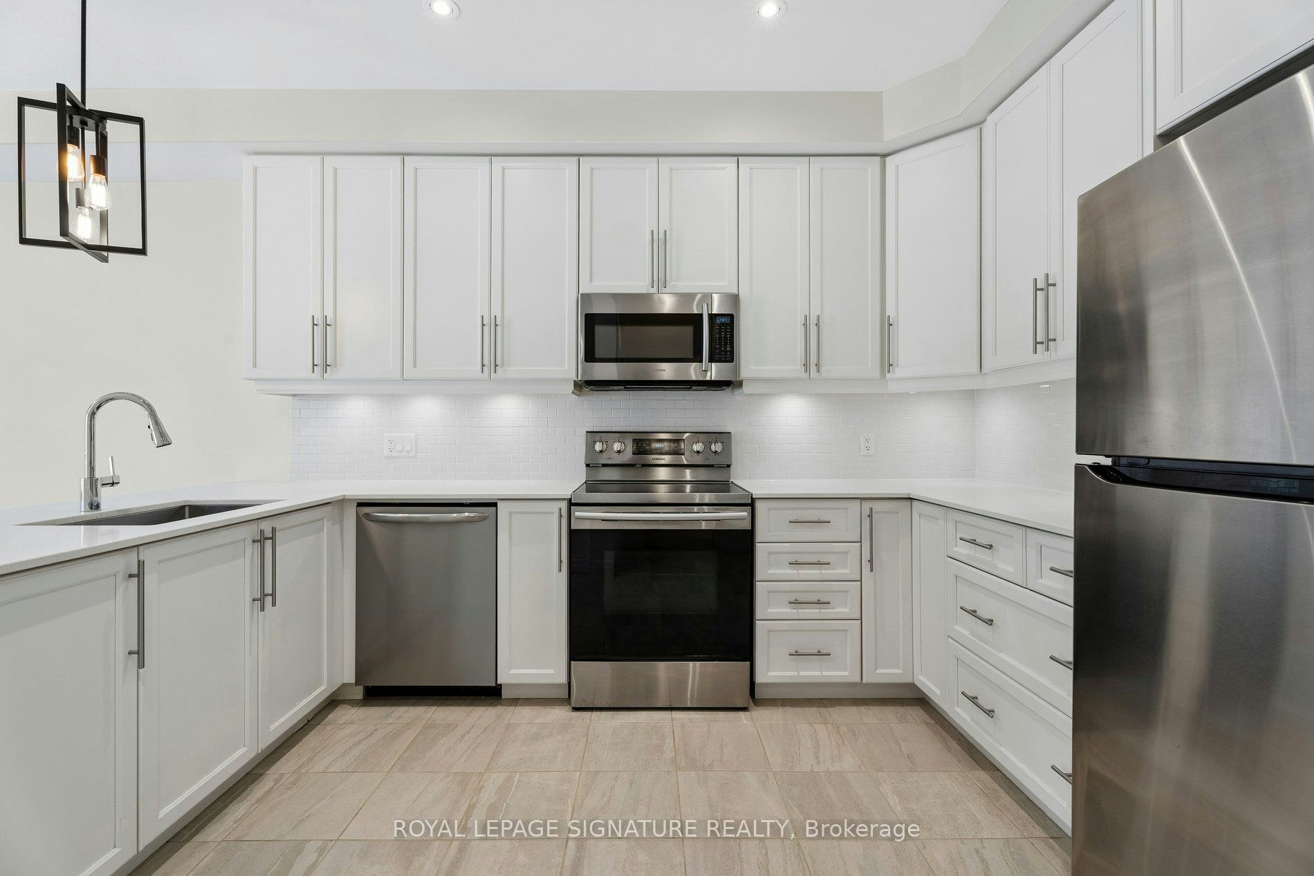 112-30 Times Square Boulevard, Hamilton, ON, L8J 0L4 - 11
