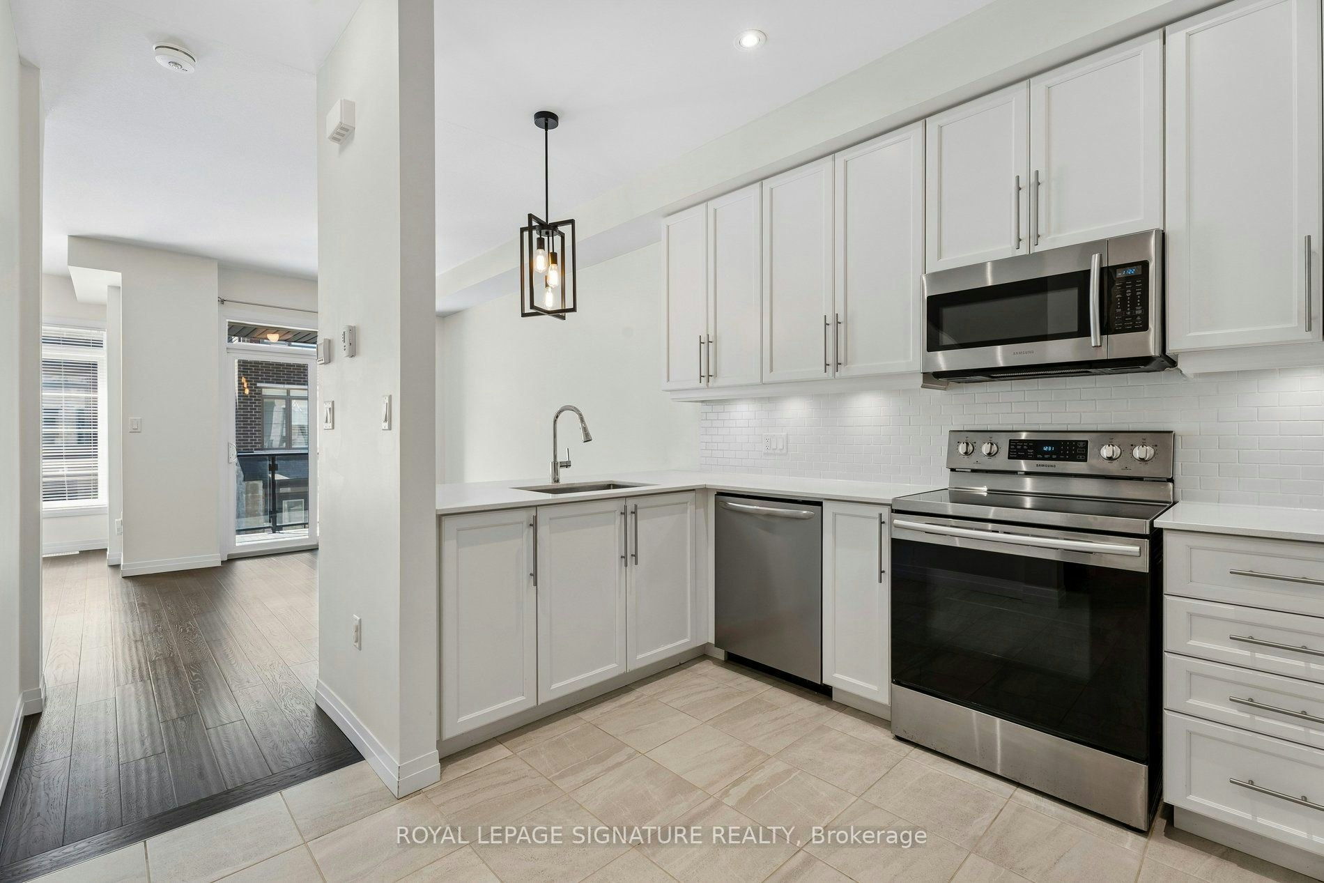 112-30 Times Square Boulevard, Hamilton, ON, L8J 0L4 - 9