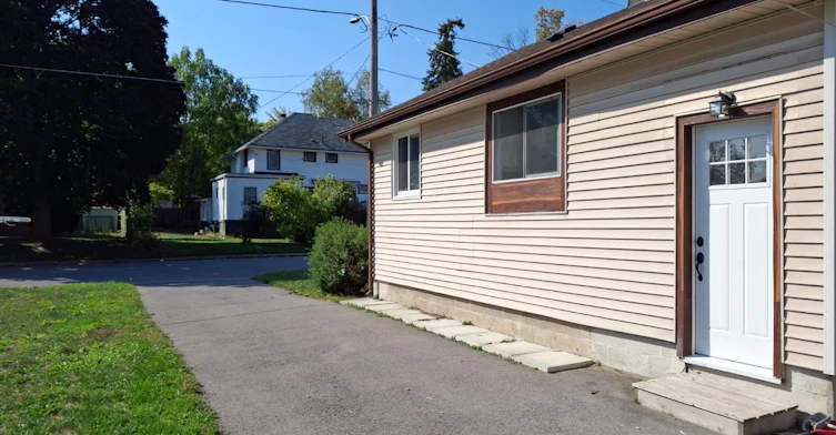 61A Wilkins Street, Quinte West, ON, K8V 3M6 - 2
