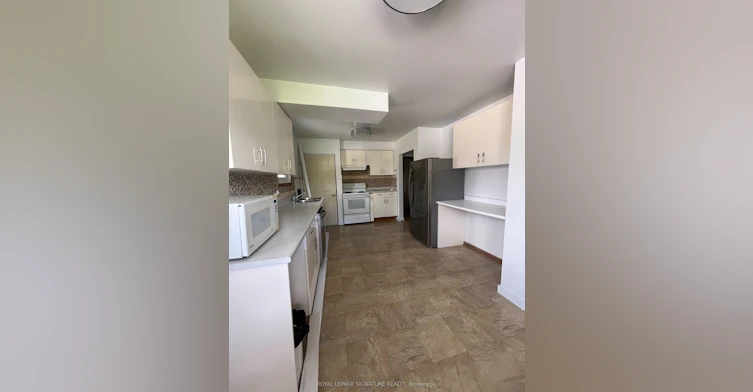 Main-154 Weber Street N, Waterloo, ON, N2J 3H1 - 3