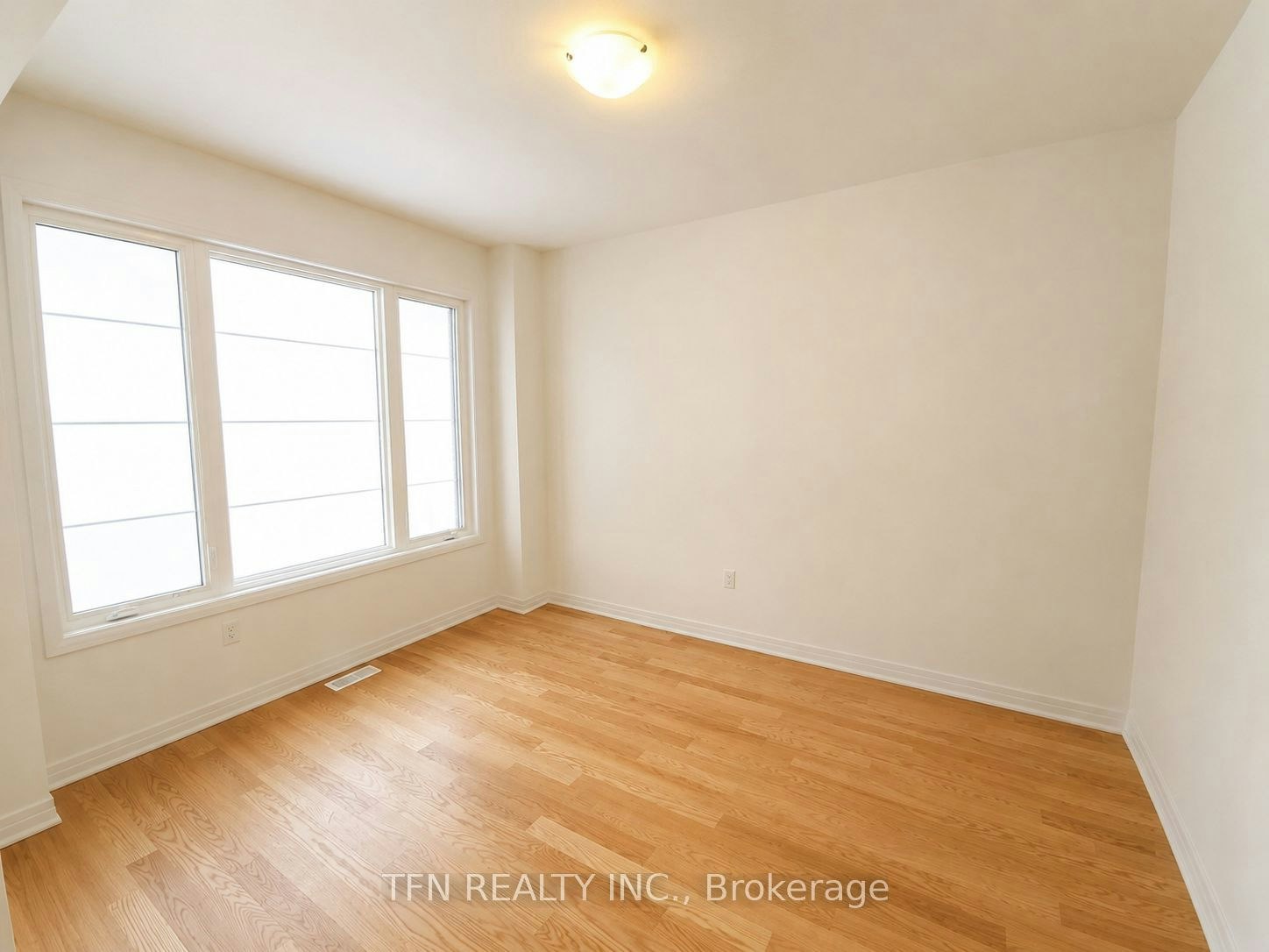 8 Wilmot Road, Brantford, ON, N3T 0K8 - 2