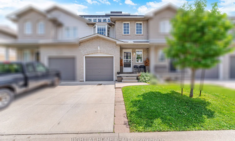 14-104 Frances Avenue