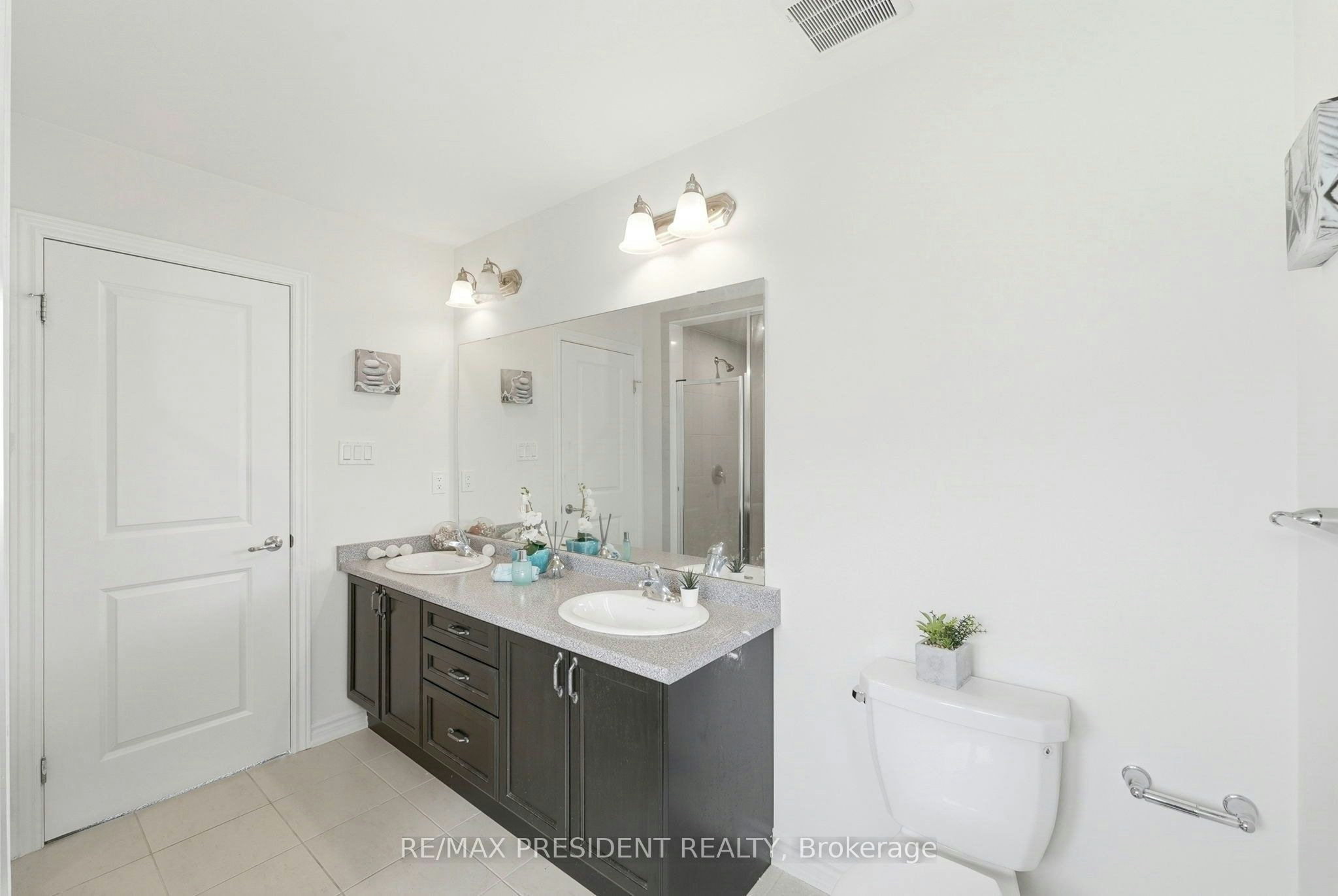 10 Poole Street, Brantford, ON, N3V 0B1 - 27
