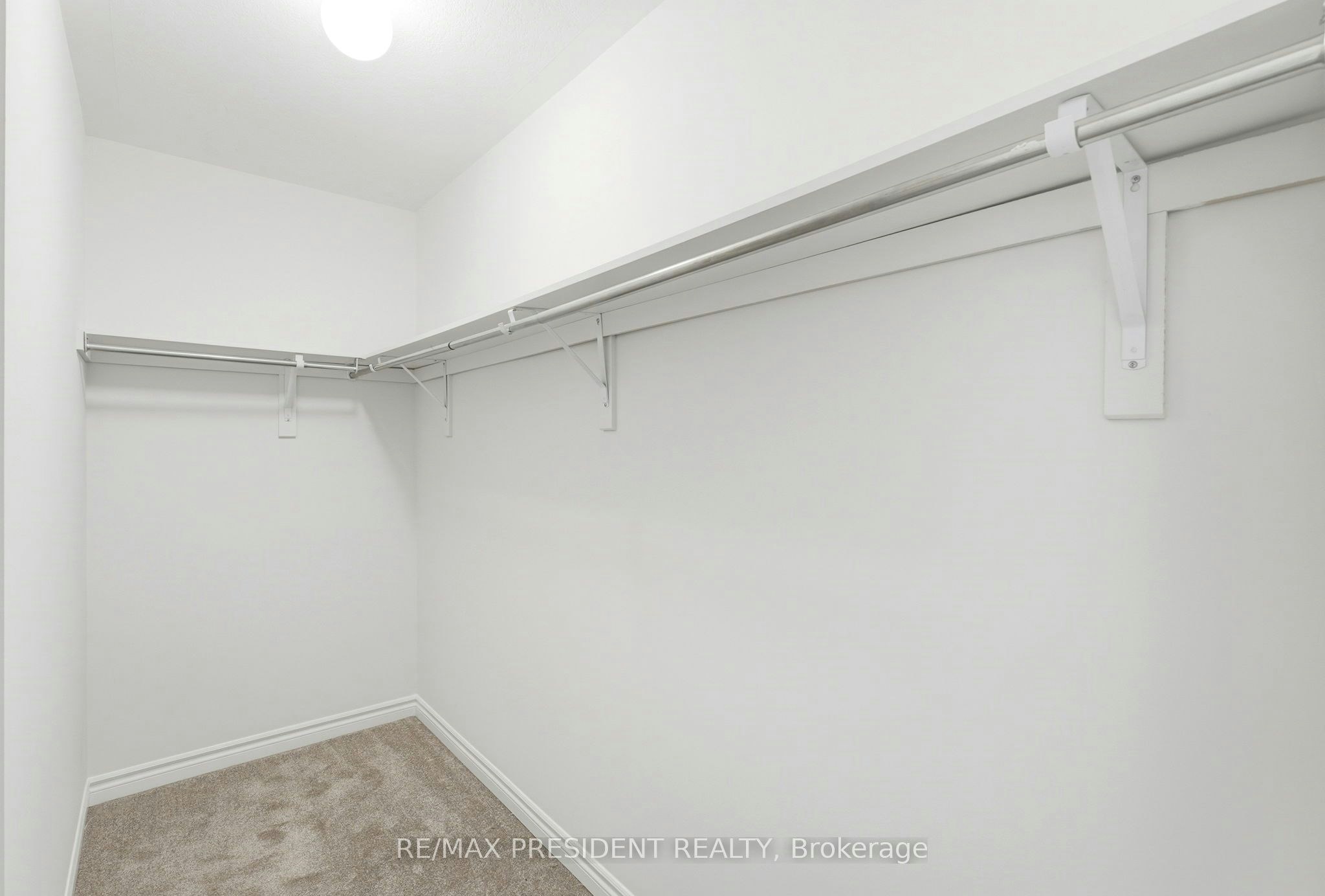 10 Poole Street, Brantford, ON, N3V 0B1 - 38