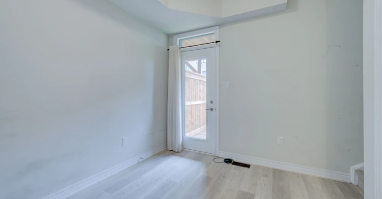 #14-10 Birmingham Drive, Cambridge, ON, N1R 0C6 - 7