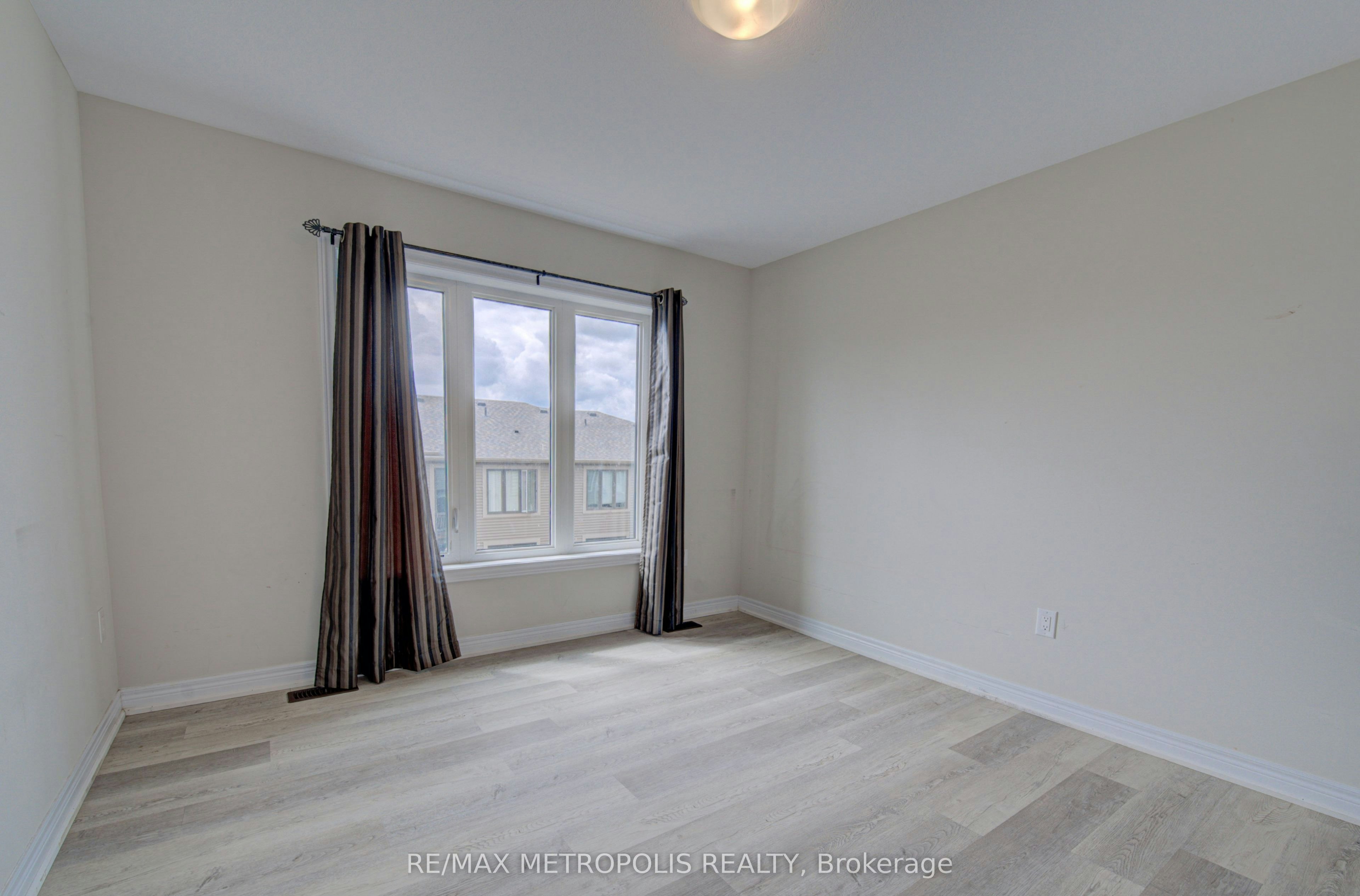#14-10 Birmingham Drive, Cambridge, ON, N1R 0C6 - 25