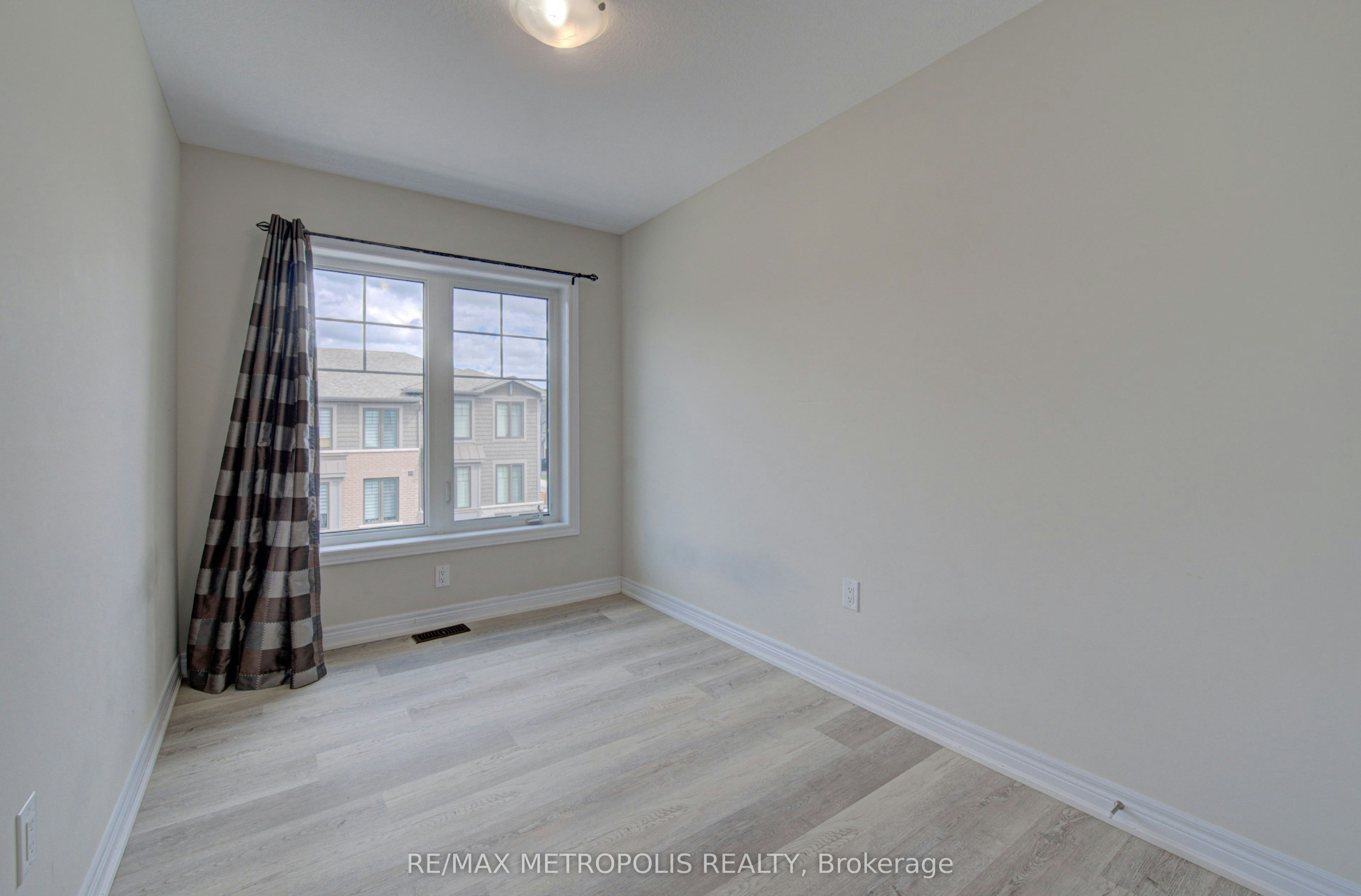 #14-10 Birmingham Drive, Cambridge, ON, N1R 0C6 - 26