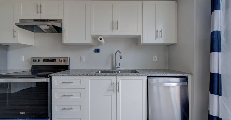 #14-10 Birmingham Drive, Cambridge, ON, N1R 0C6 - 14