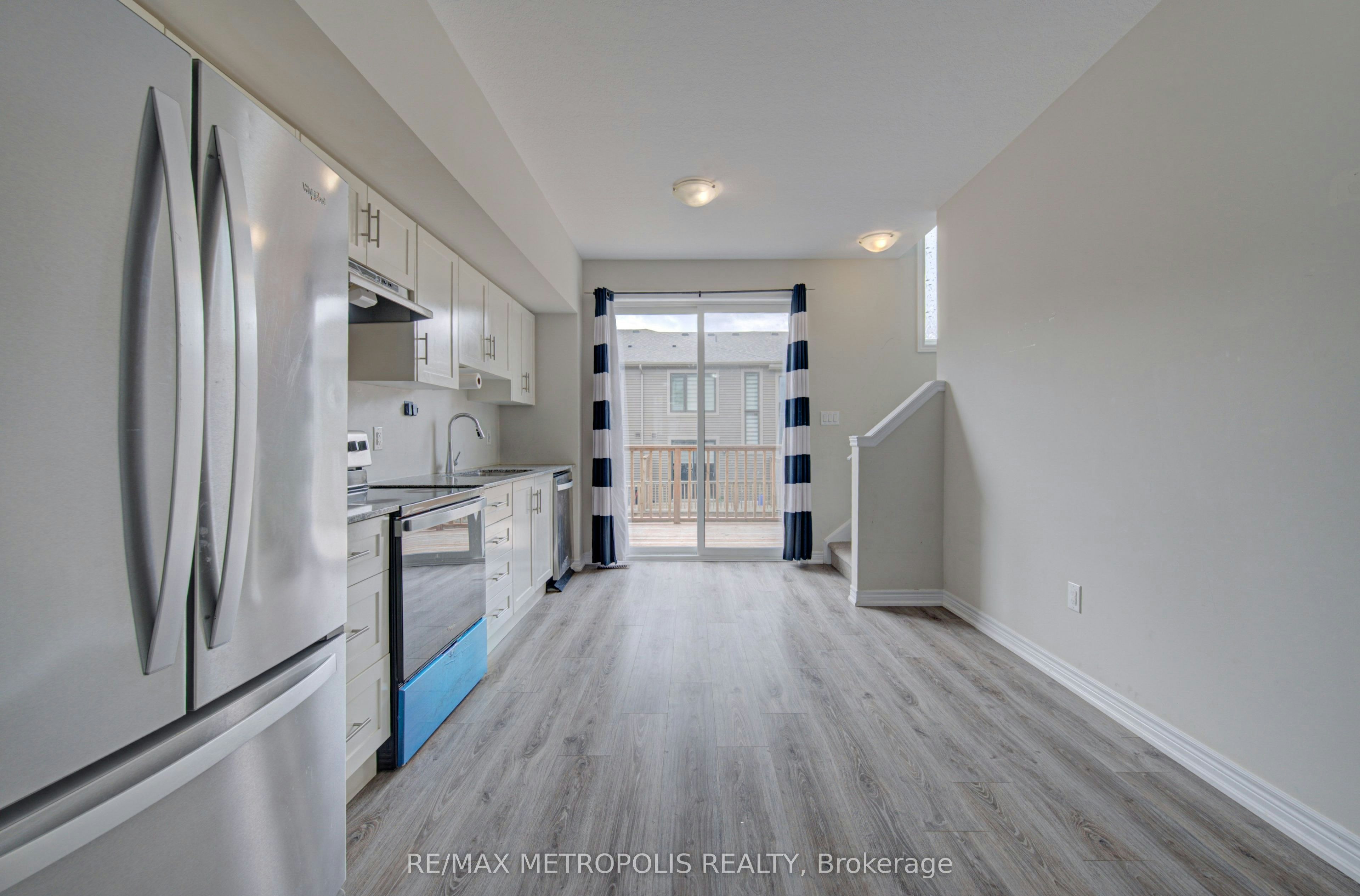 #14-10 Birmingham Drive, Cambridge, ON, N1R 0C6 - 11