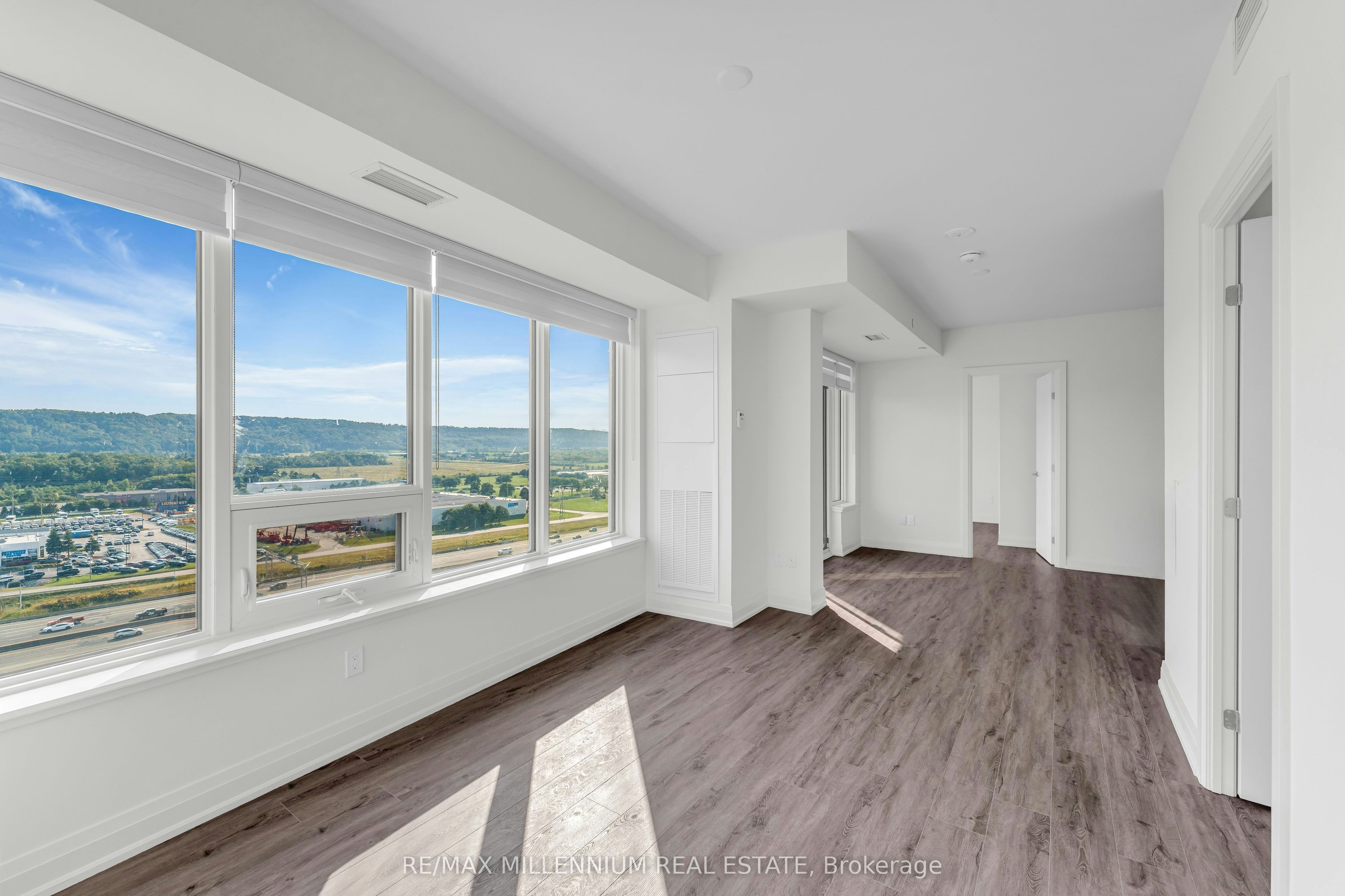 1011-385 Winston Road, Grimsby, ON, L3M 4E8 - 13