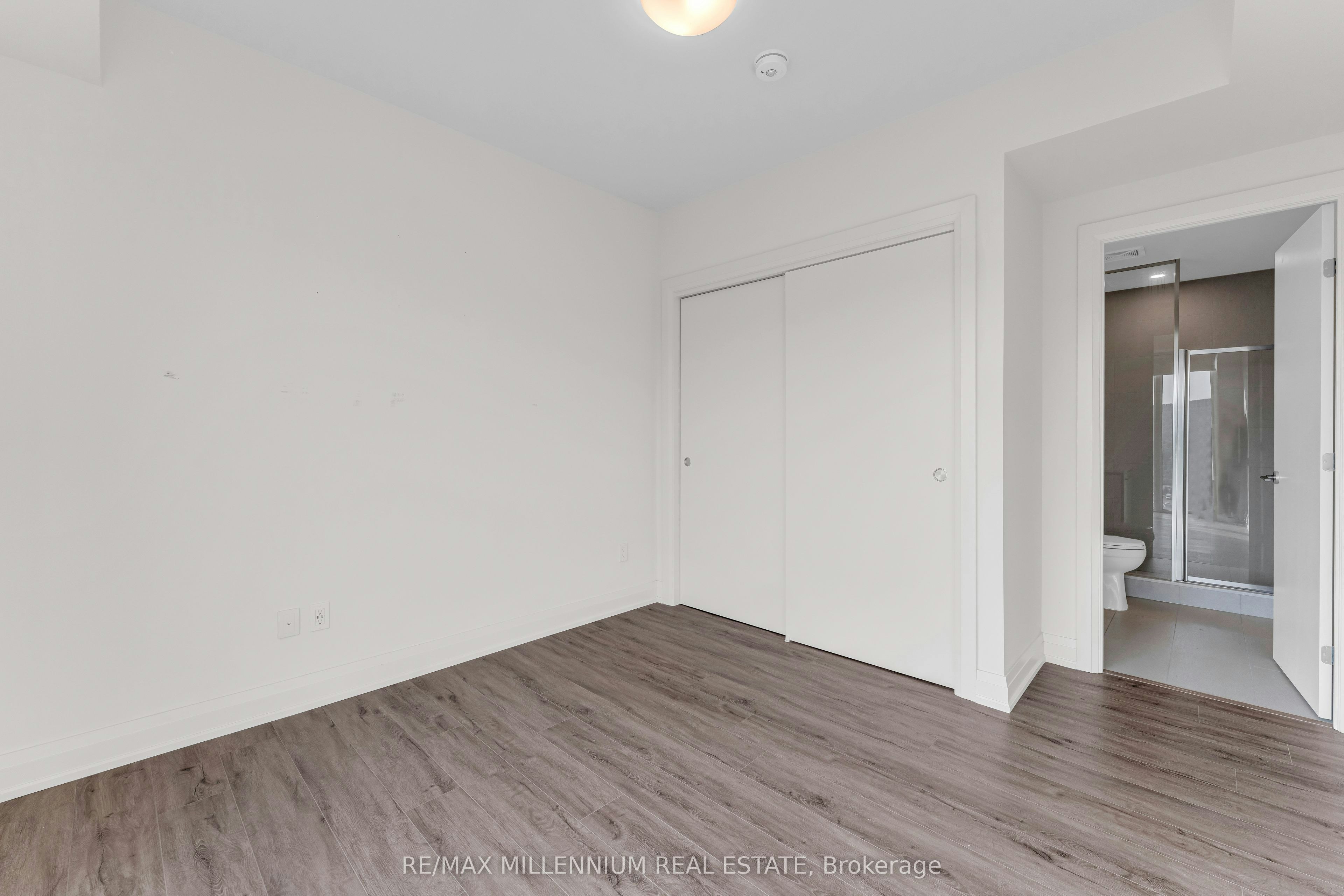 1011-385 Winston Road, Grimsby, ON, L3M 4E8 - 22