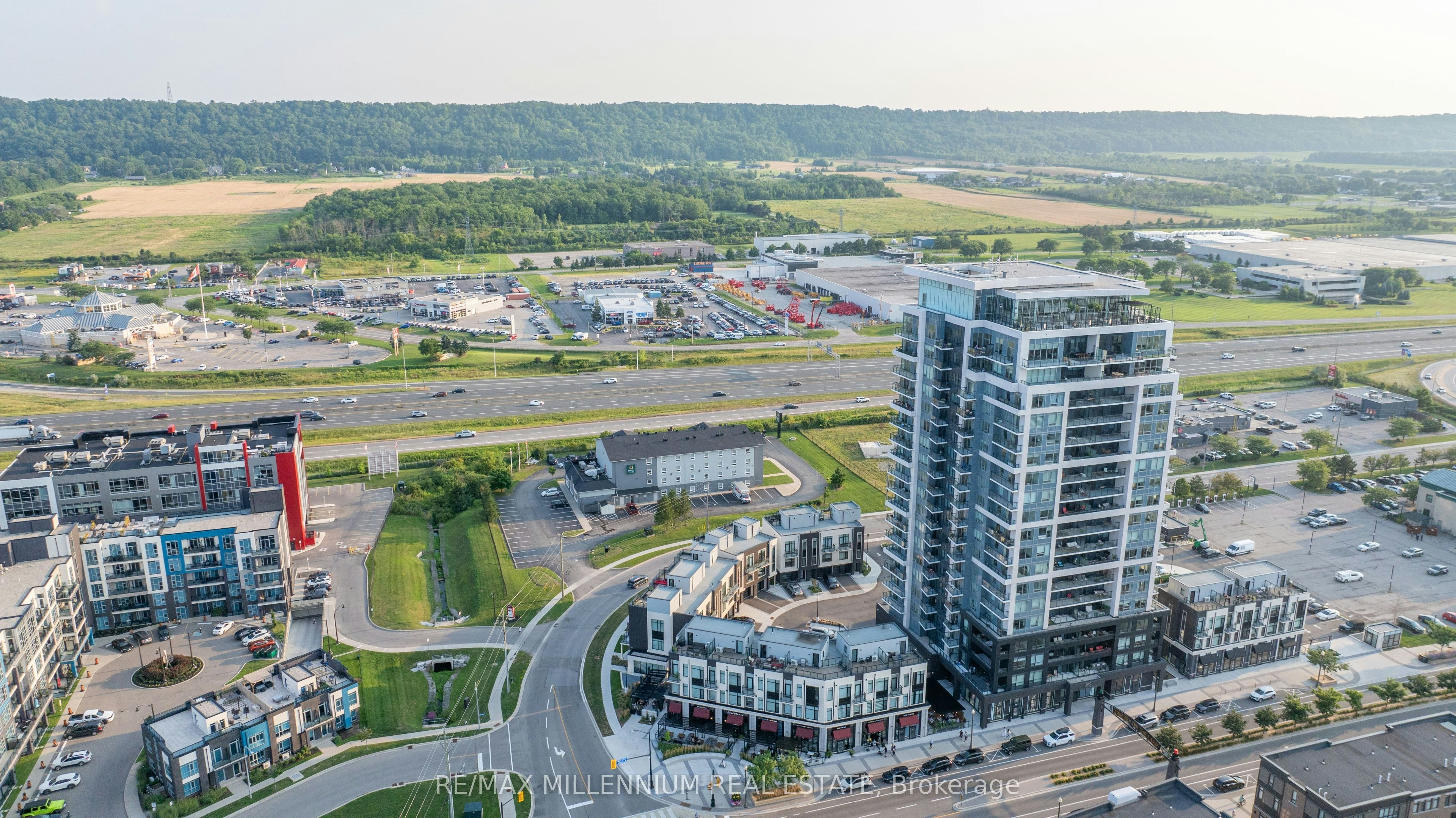 1011-385 Winston Road, Grimsby, ON, L3M 4E8 - 48