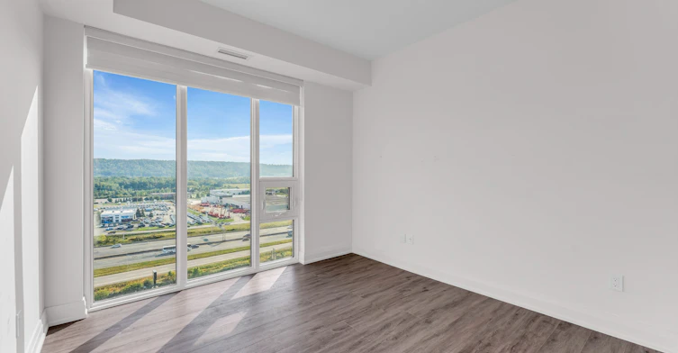 1011-385 Winston Road, Grimsby, ON, L3M 4E8 - 19