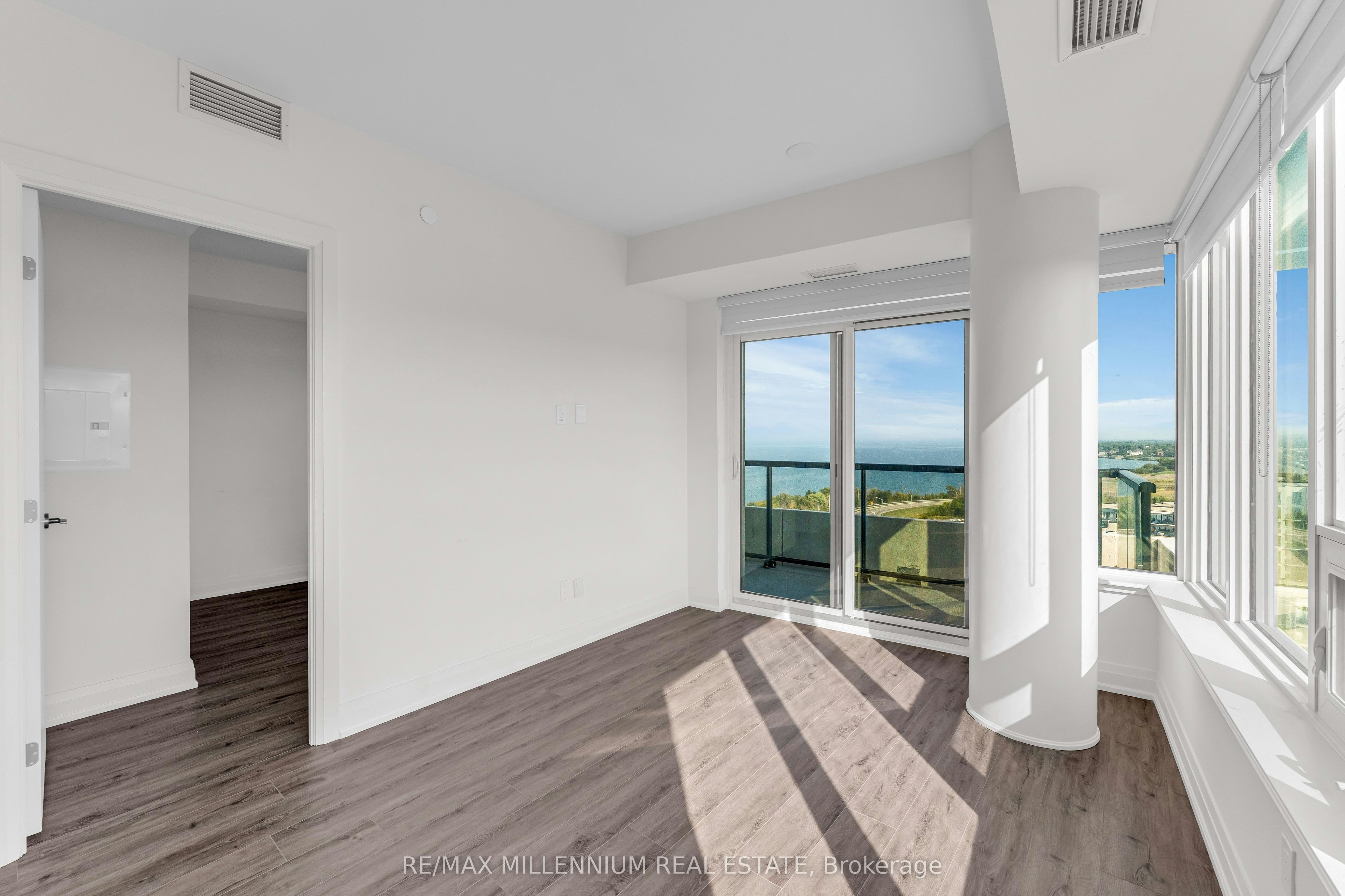1011-385 Winston Road, Grimsby, ON, L3M 4E8 - 16