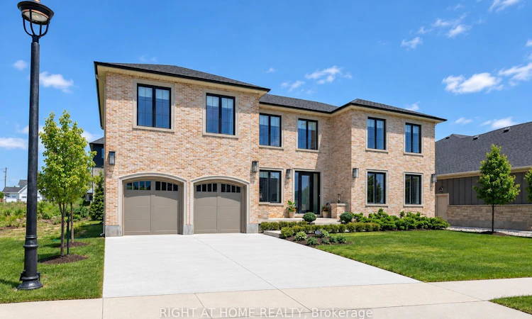 372 Manhattan Drive