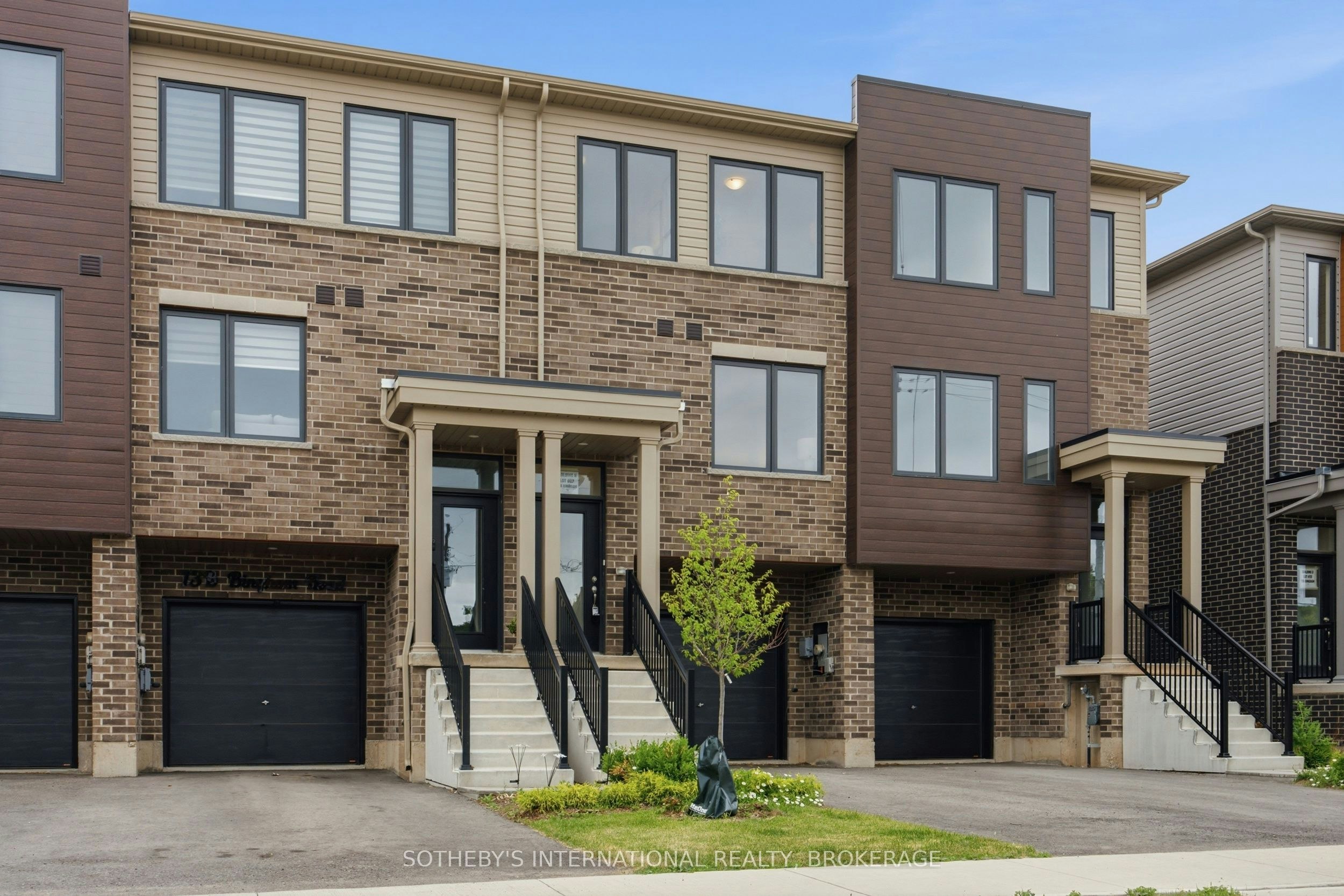 7 Bingham Road, Hamilton, ON, L8H 0B5