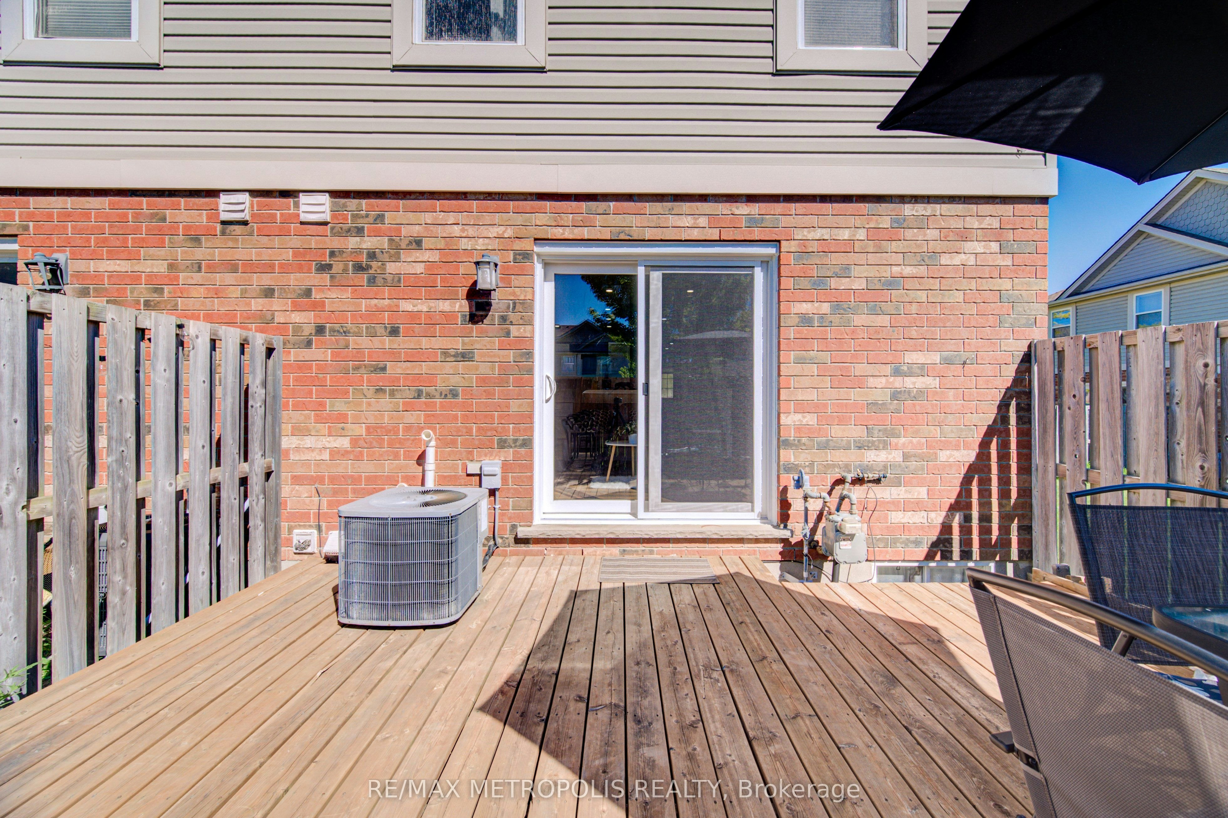 37-124 Gosling Gardens, Guelph, ON, N1G 5K6 - 36