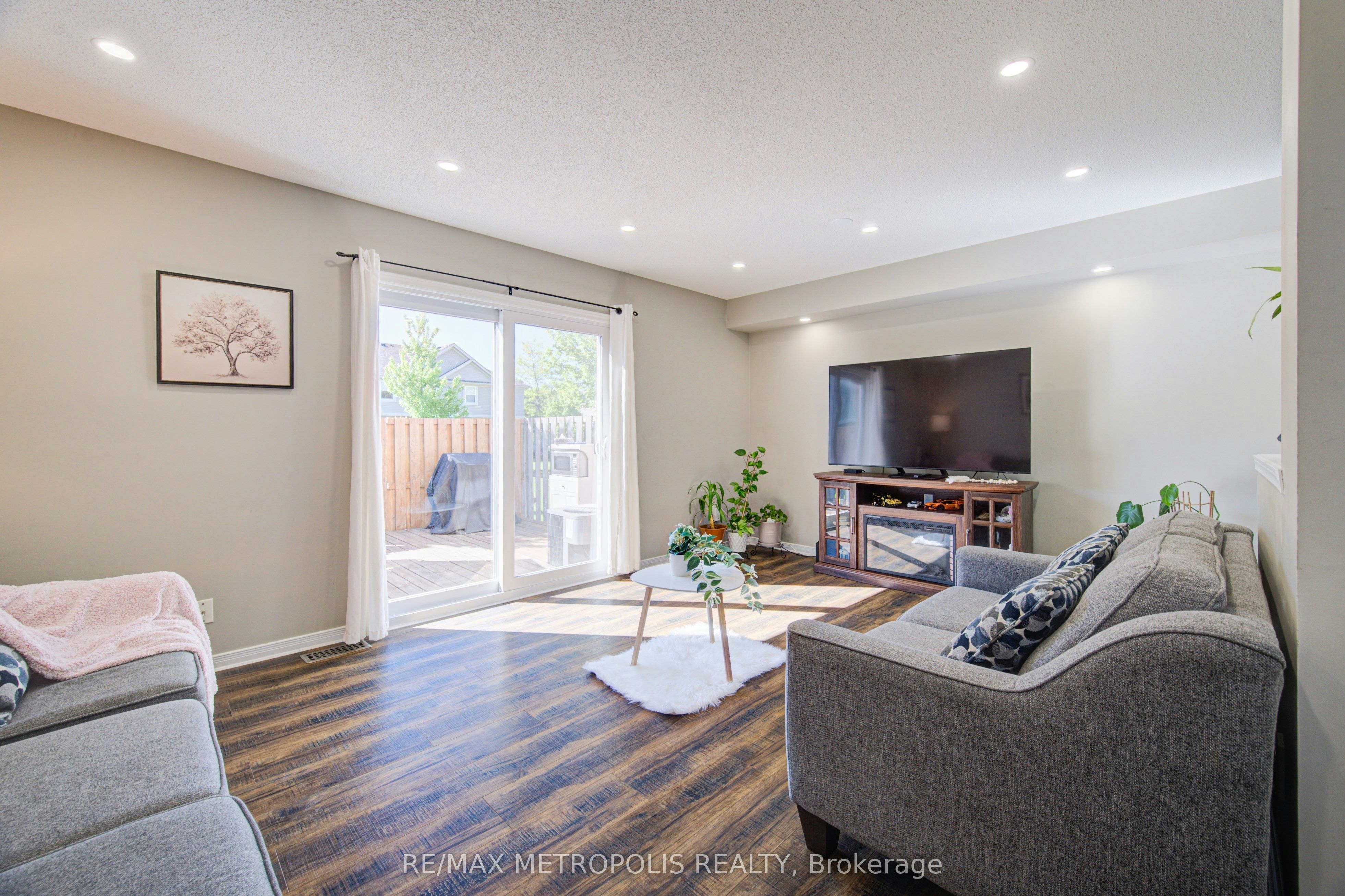 37-124 Gosling Gardens, Guelph, ON, N1G 5K6 - 14