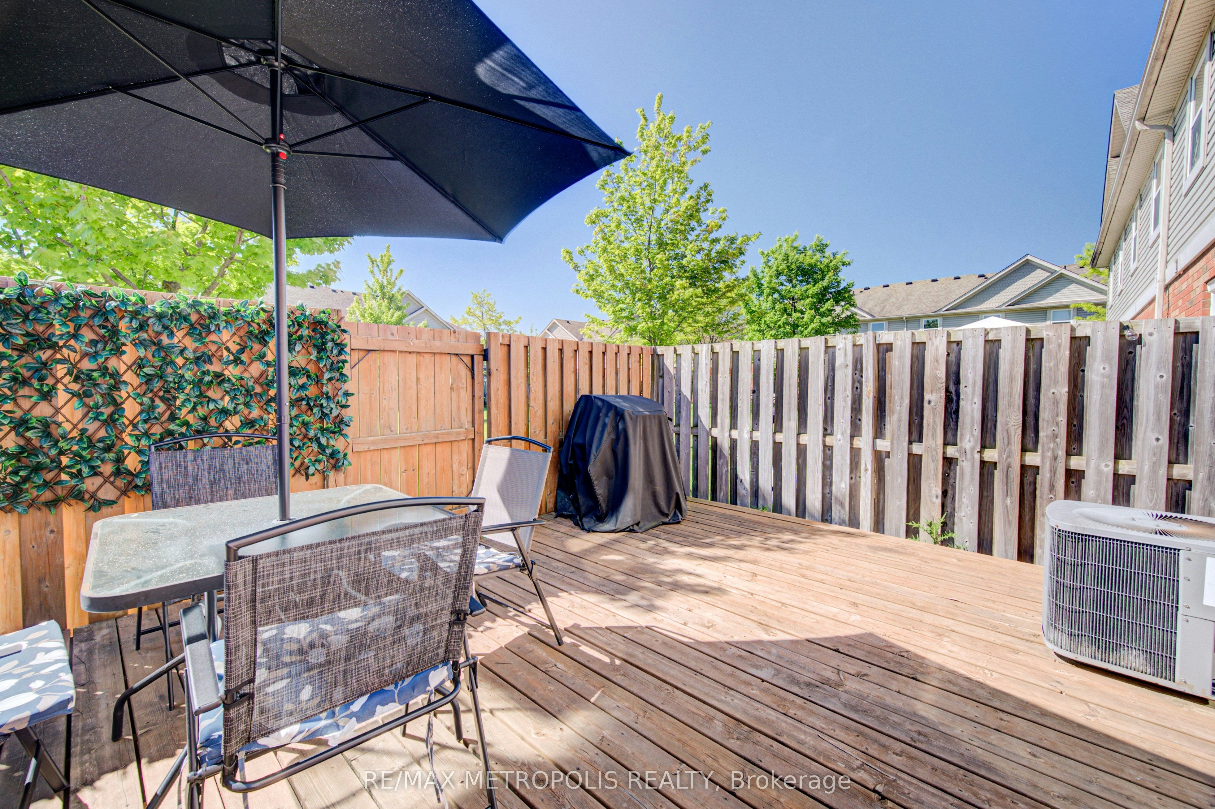 37-124 Gosling Gardens, Guelph, ON, N1G 5K6 - 32