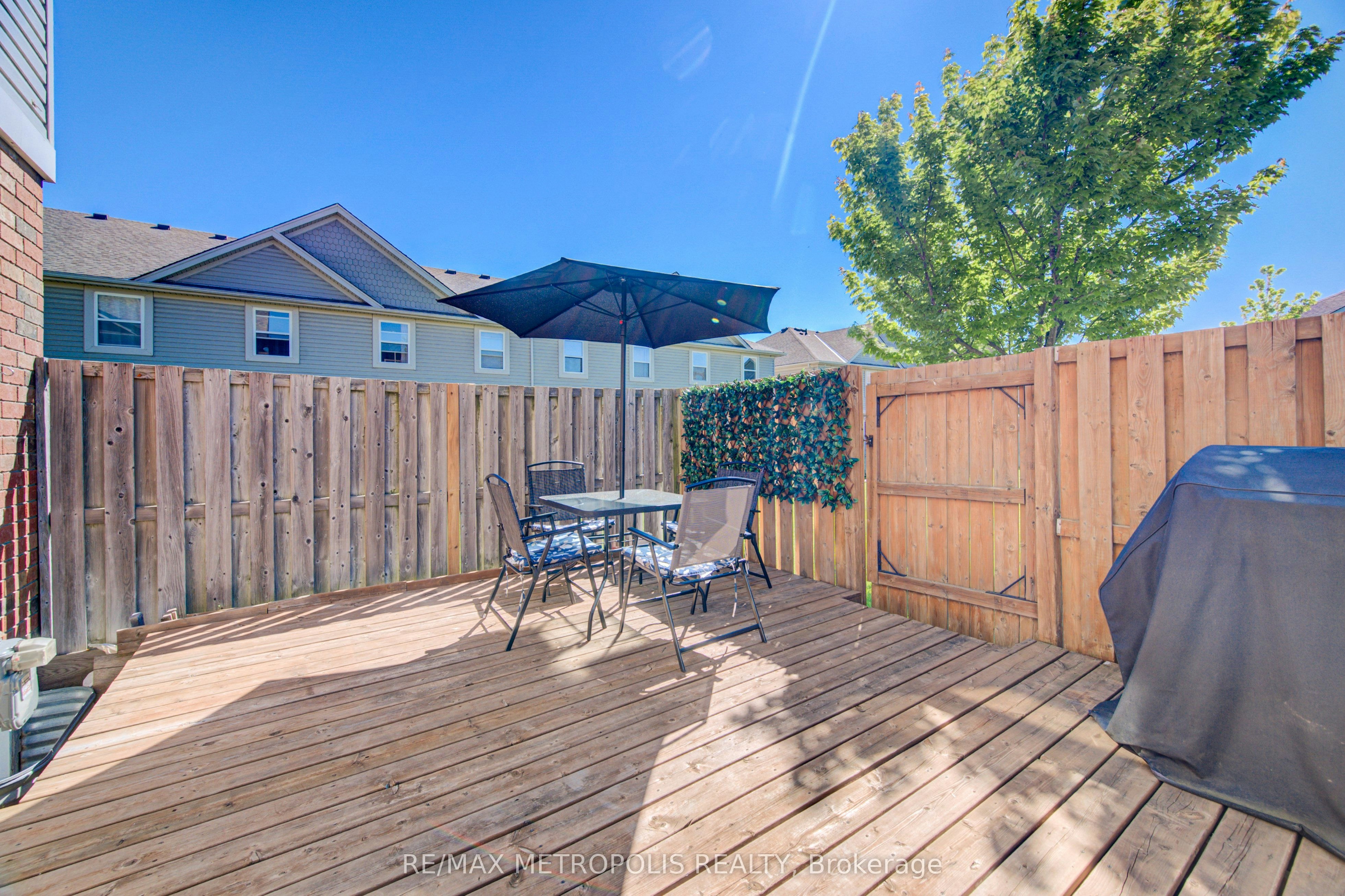 37-124 Gosling Gardens, Guelph, ON, N1G 5K6 - 34