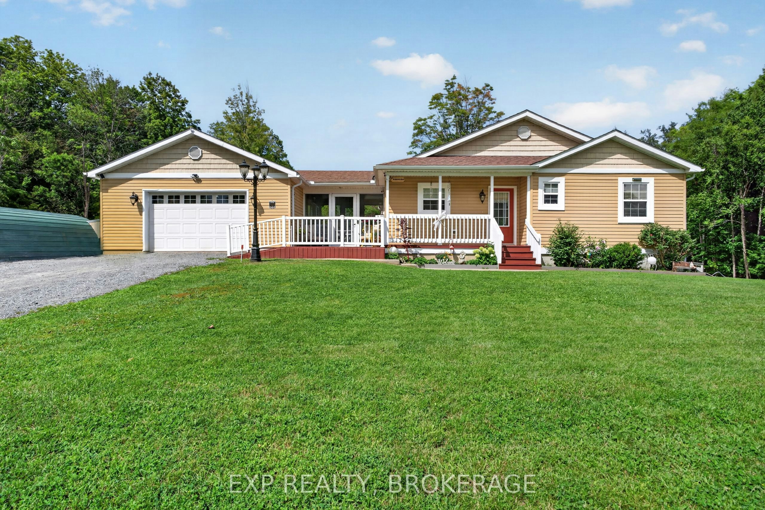 3288 Long Lake Road, Central Frontenac, ON, K0H 2E0