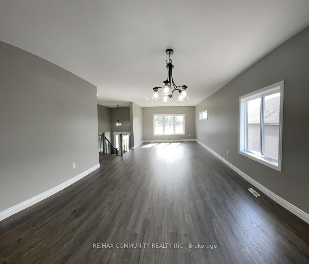 10 Redwood Drive, Belleville, ON, K8N 0K4 - 2