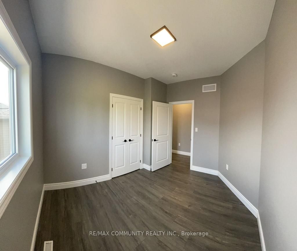 10 Redwood Drive, Belleville, ON, K8N 0K4 - 3