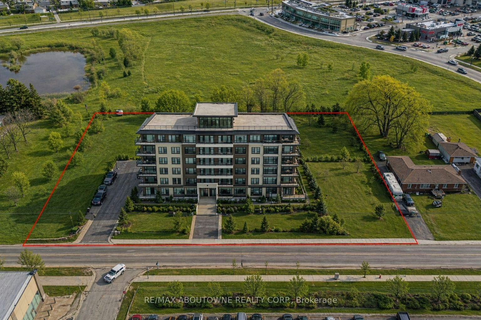 202-196 Upper Mount Albion Road, Hamilton, ON, L8J 1V4