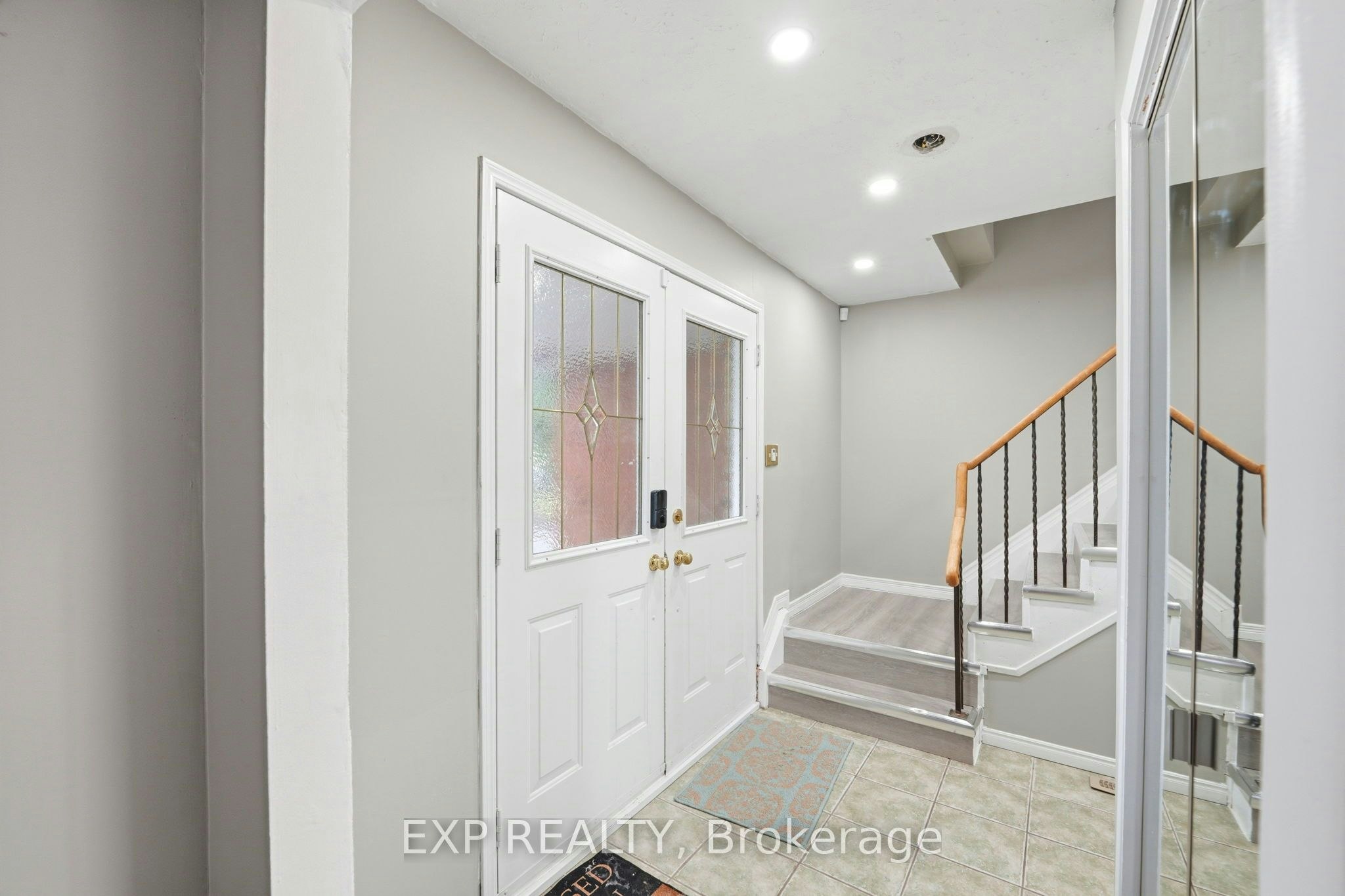 1 Nordale Court, Kawartha Lakes, ON, K9V 4V4 - 3