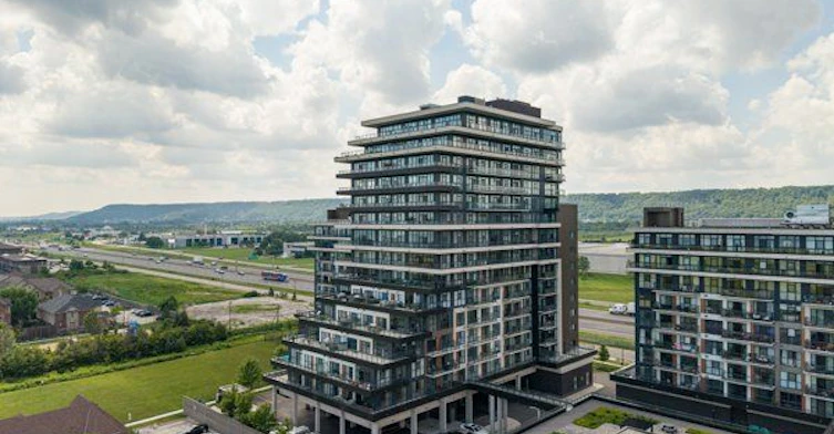 809-550 North Service Road, Grimsby, ON, L3M 0H9 - 2