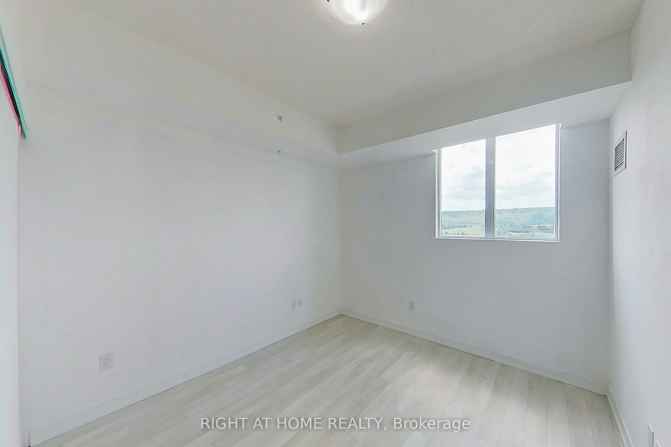 809-550 North Service Road, Grimsby, ON, L3M 0H9 - 11