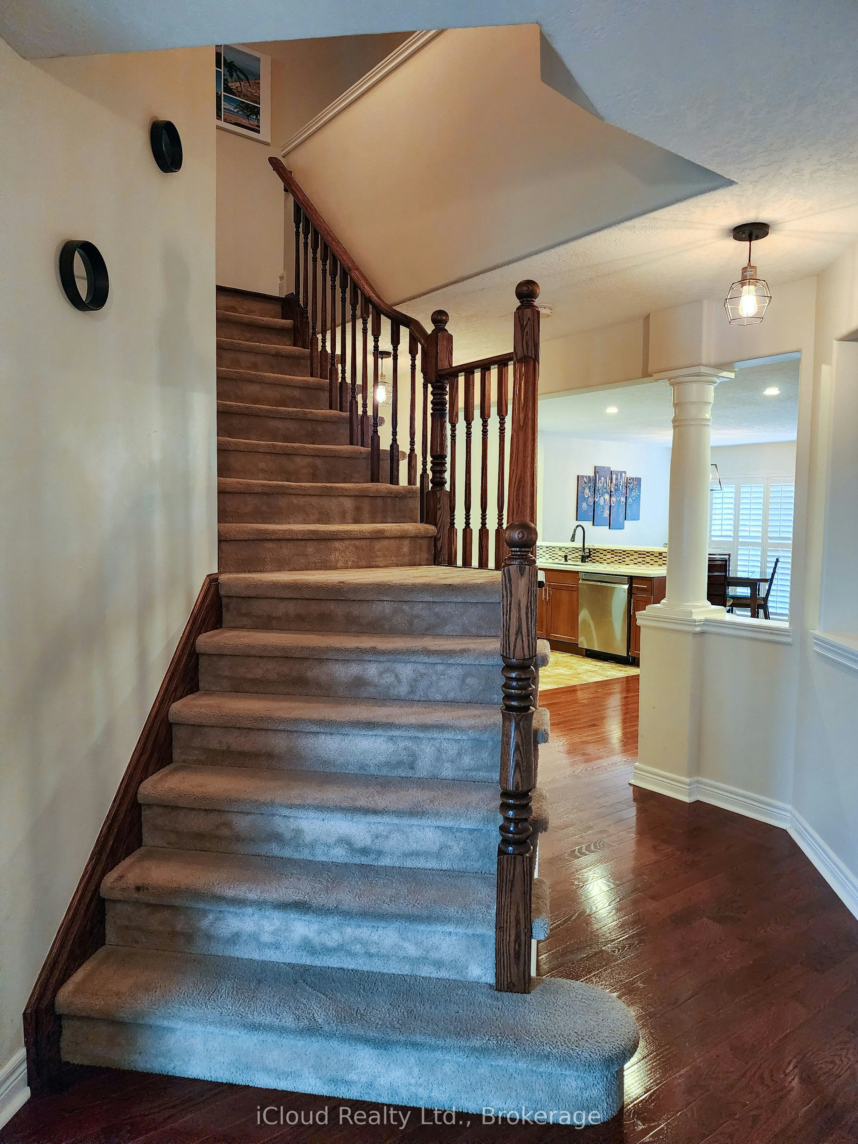 55 Magnificent Way, Hamilton, ON, L0R 1C0 - 6