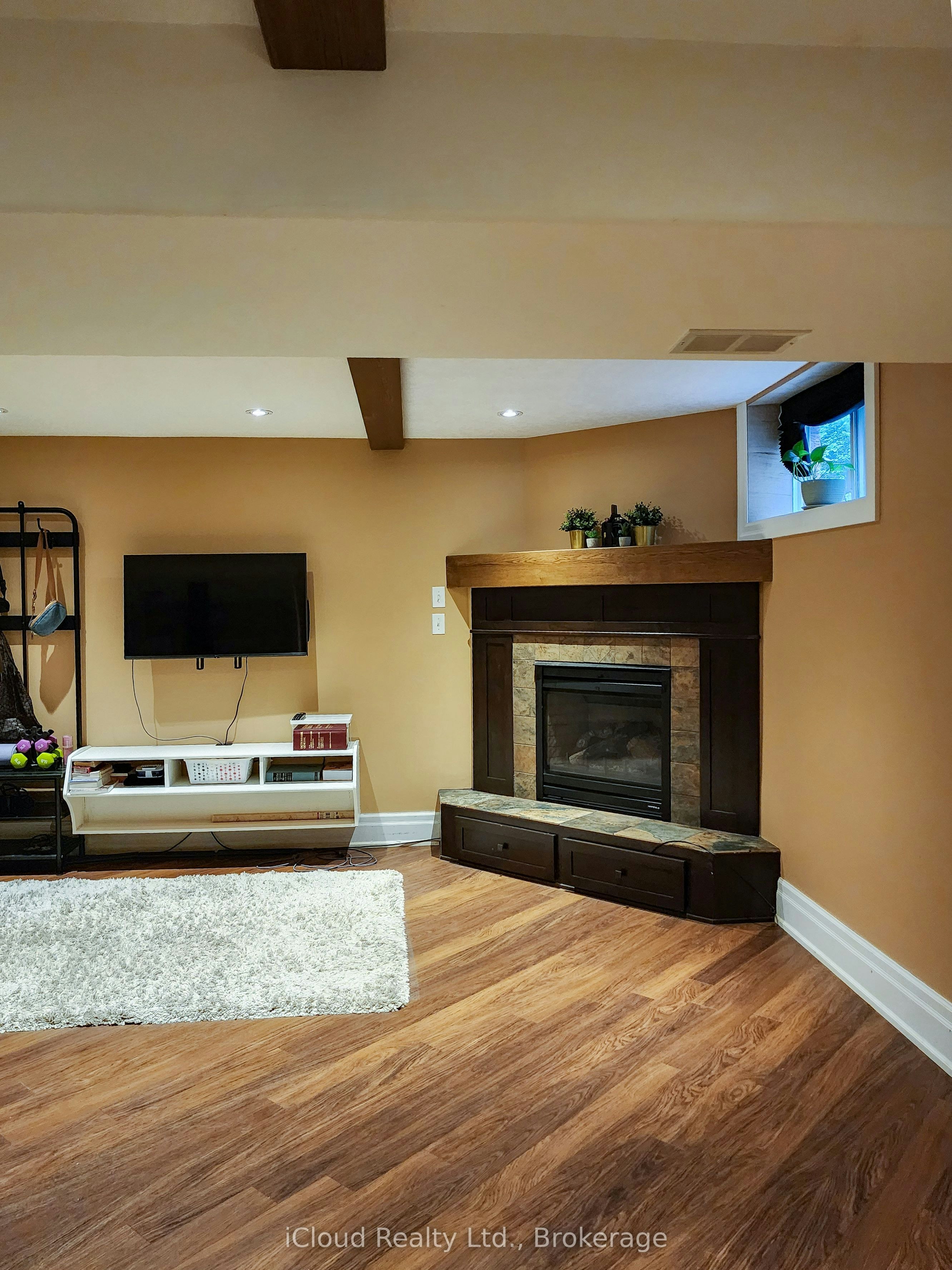 55 Magnificent Way, Hamilton, ON, L0R 1C0 - 20