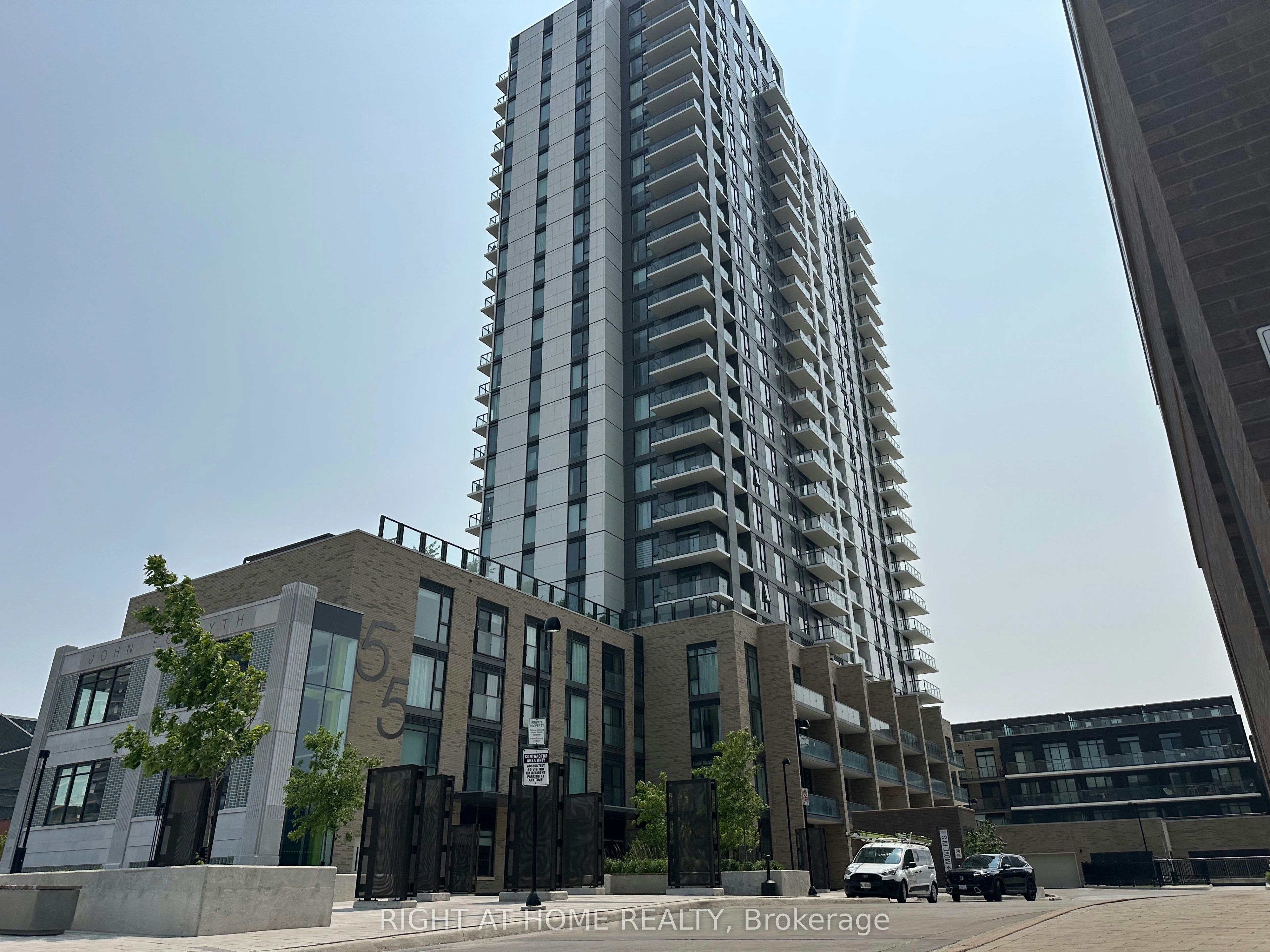 418-55 Duke Street W, Kitchener, ON, N2H 0B4 - 4