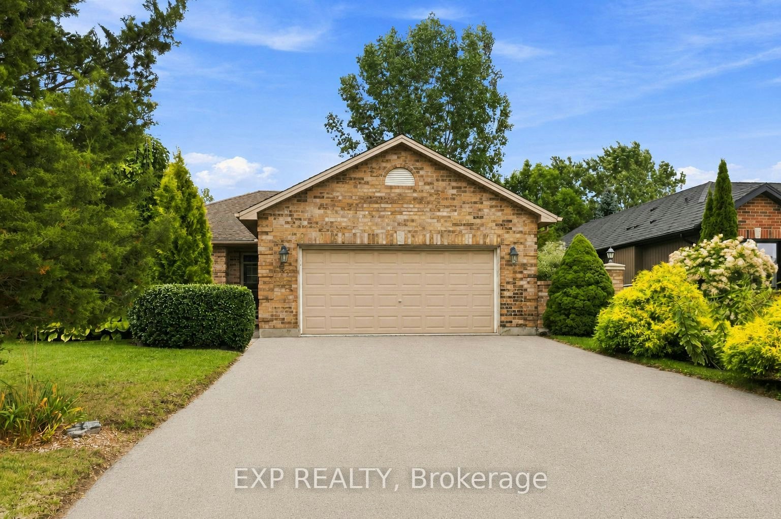 144 Stephen Moore Drive, Komoka, ON, N0L 1R0
