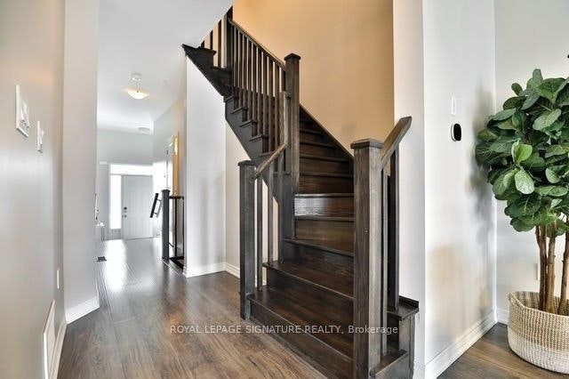 29 Bradbury Road, Hamilton, ON, L8J 0L1 - 15