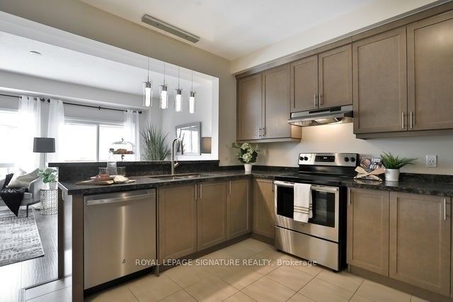 29 Bradbury Road, Hamilton, ON, L8J 0L1 - 10