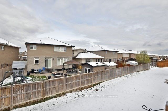 29 Bradbury Road, Hamilton, ON, L8J 0L1 - 32