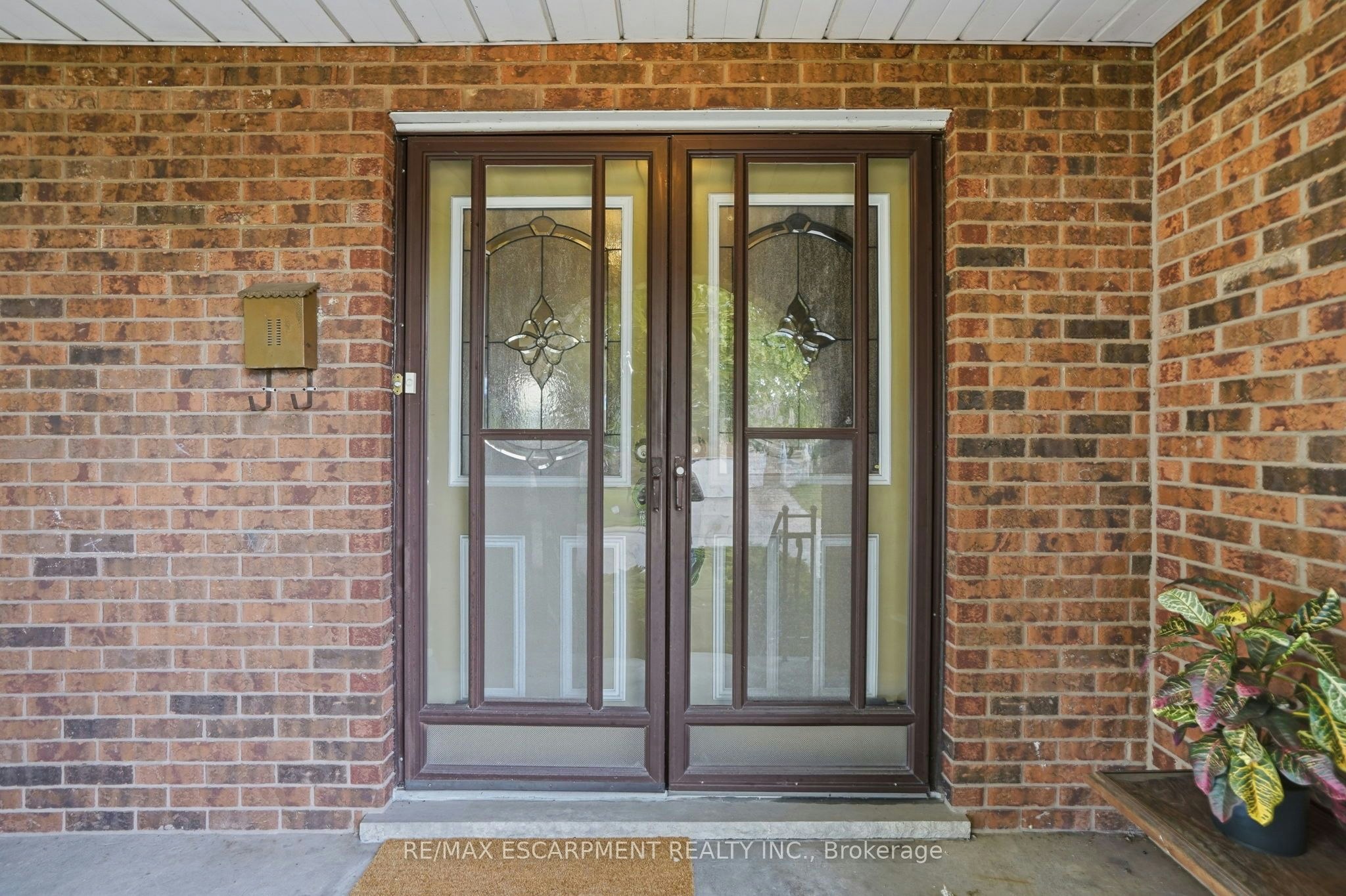 57 Neil Avenue, Hamilton, ON, L8G 2N1 - 7