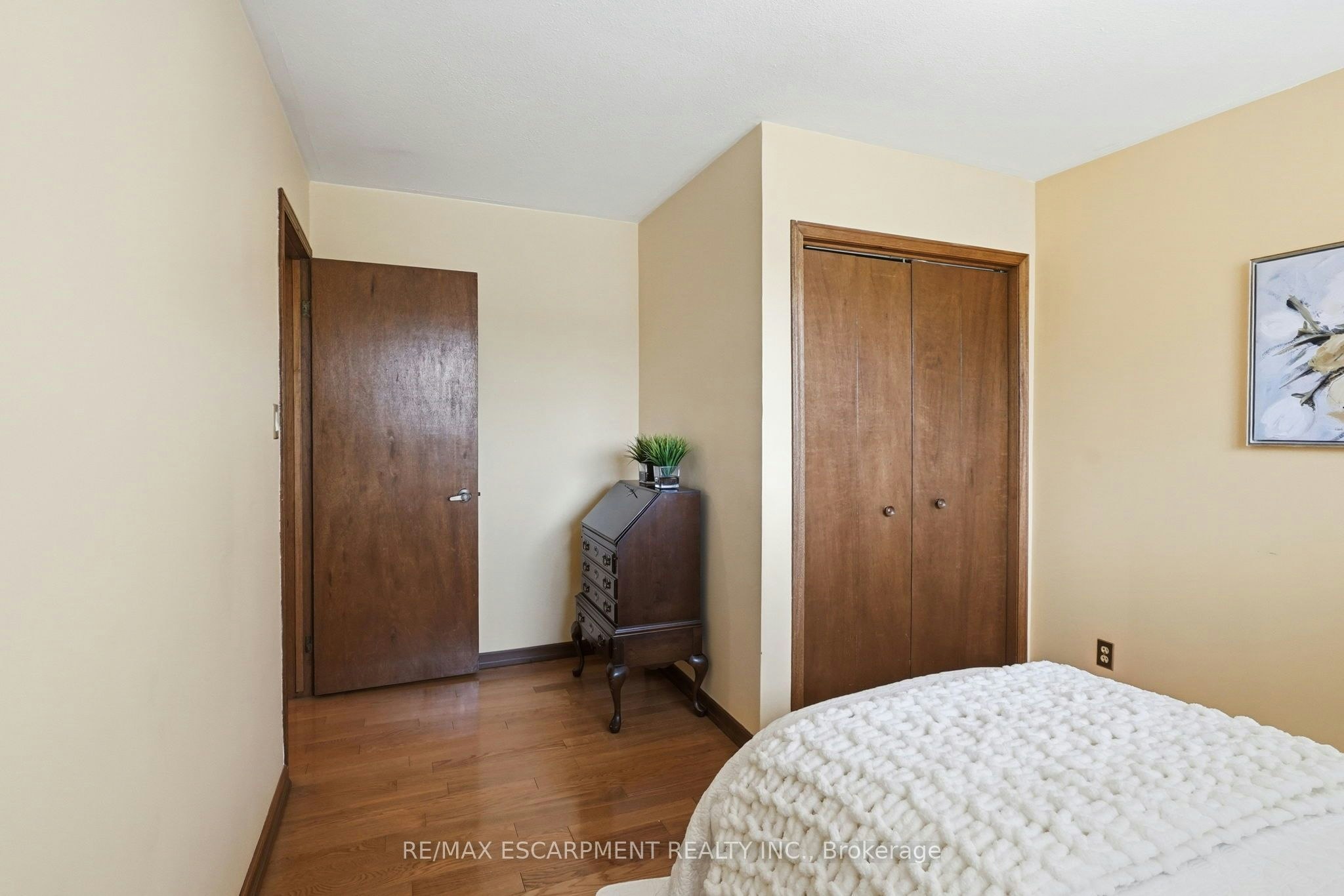57 Neil Avenue, Hamilton, ON, L8G 2N1 - 33